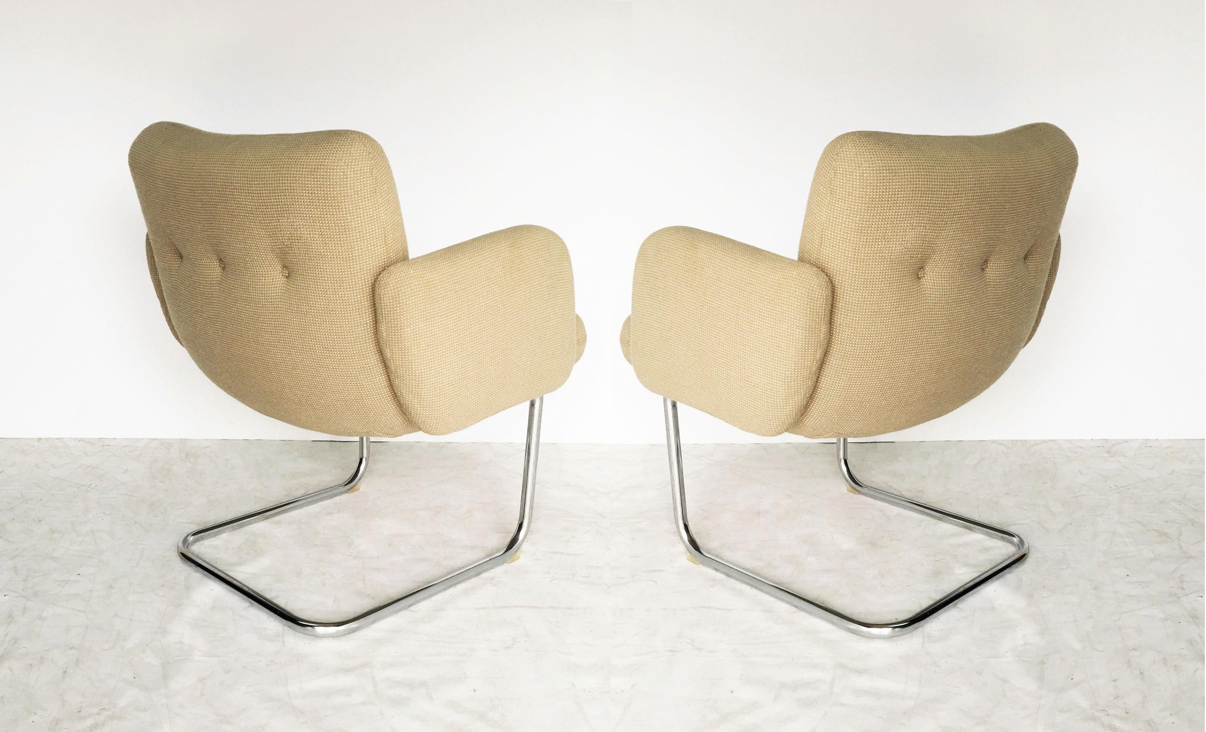 Mid-20th Century Pair of Mid-Century Modern Harvey Probber Cantilevered Chairs For Sale