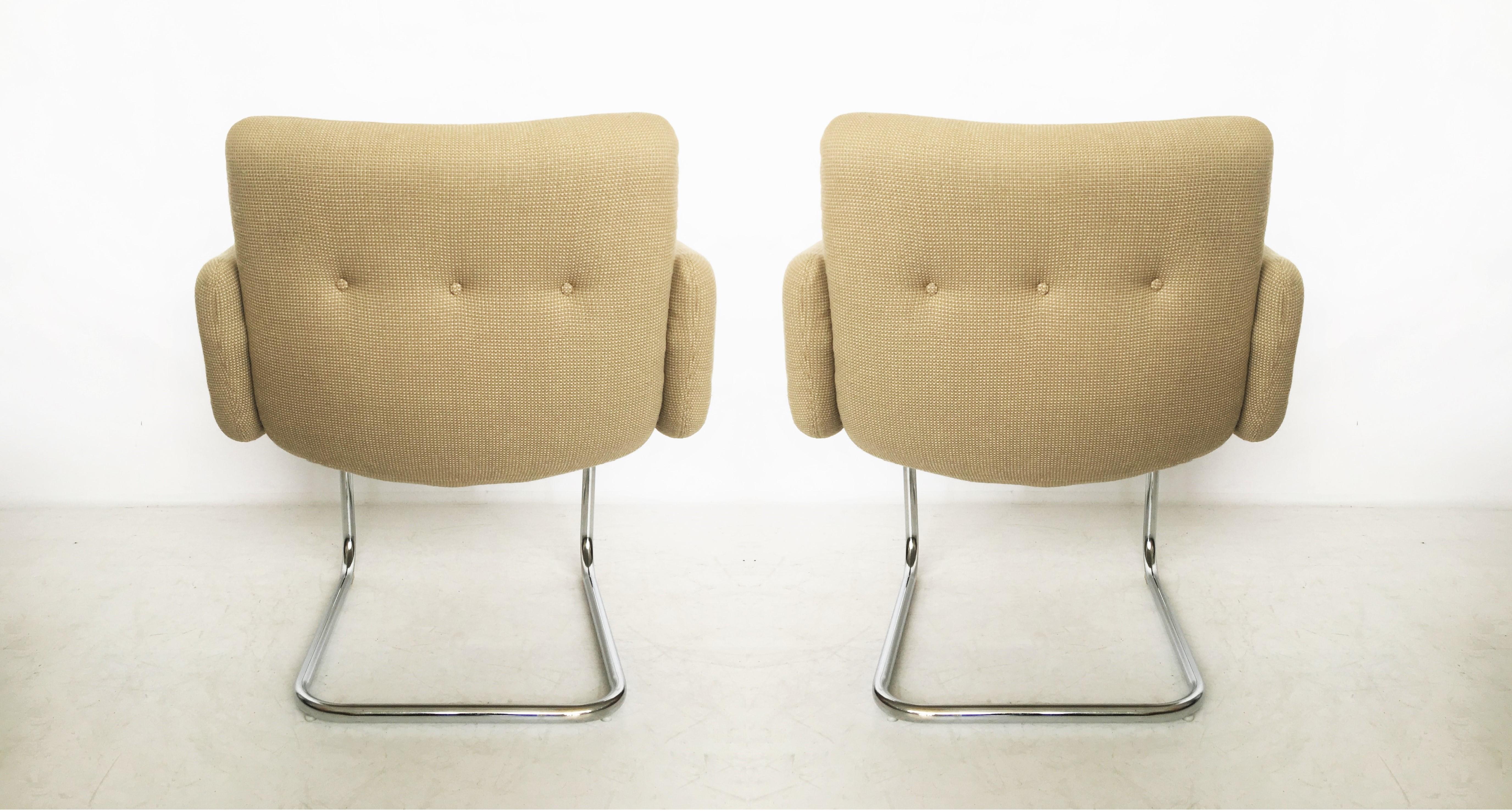 Upholstery Pair of Mid-Century Modern Harvey Probber Cantilevered Chairs For Sale