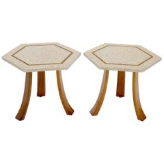 Paire de tables d'appoint hexagonales en terrazzo Harvey Probber de style moderne du milieu du siècle dernier