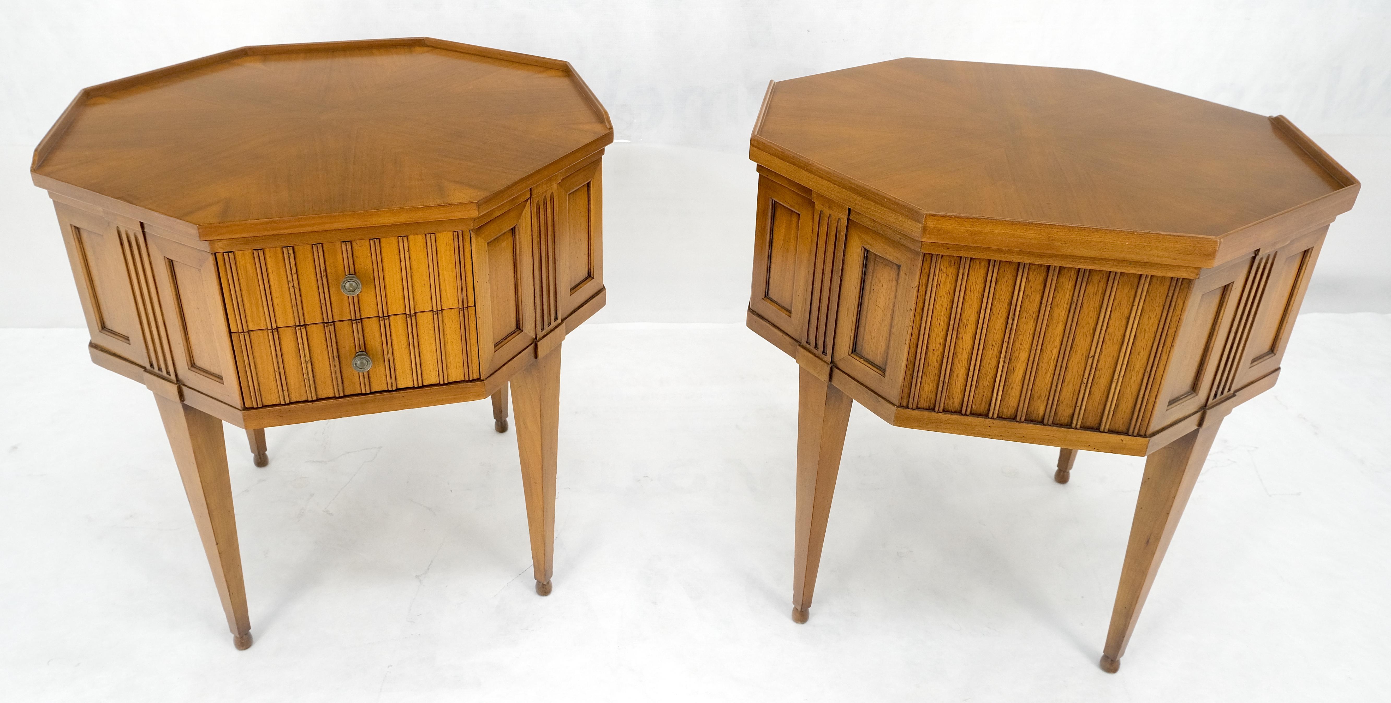 Pair of Mid Century Modern Hexagon John Widdicomb End Tables Nightstands MINT For Sale 6