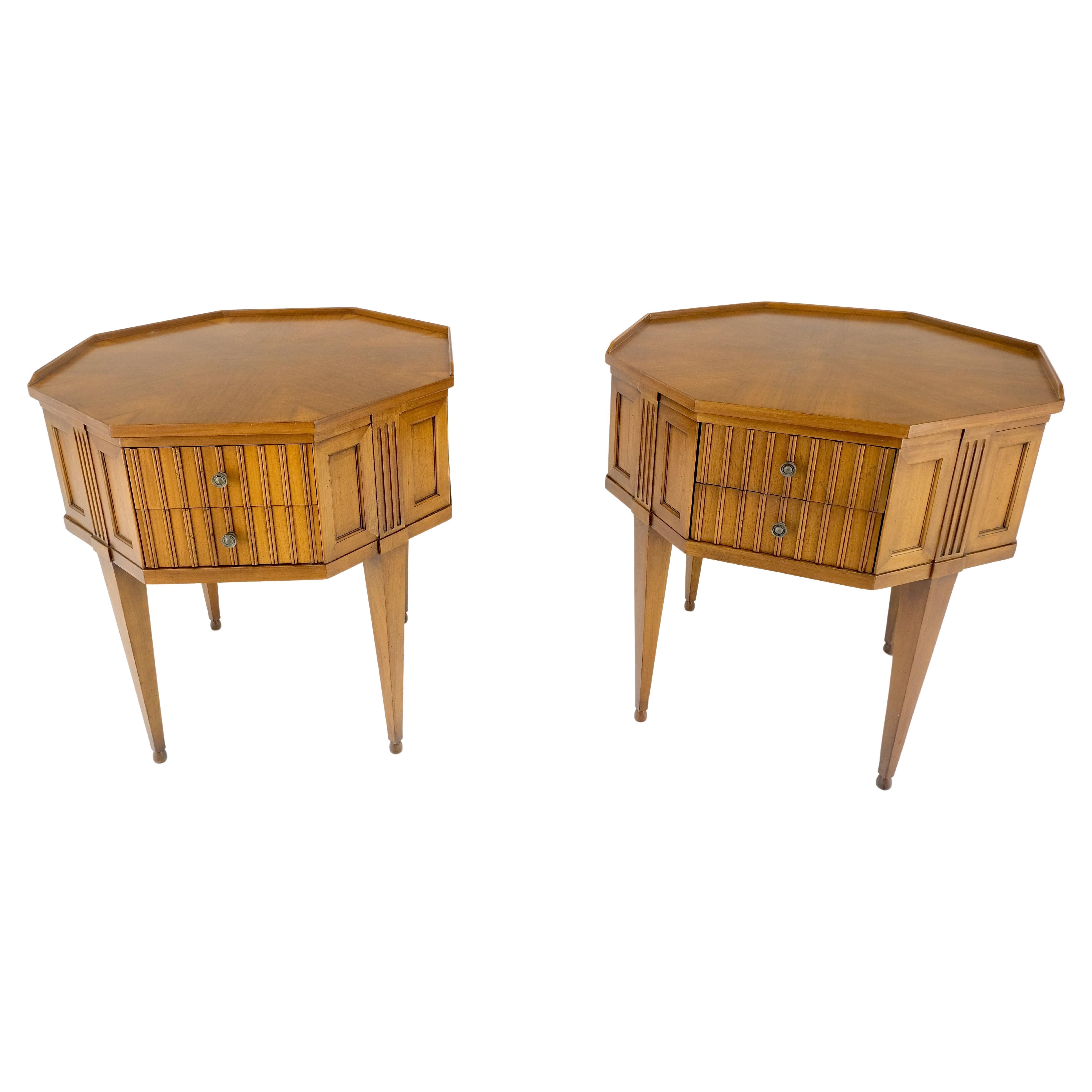 Sechseckige John Widdicomb-Beistelltische und Nachttische, Mid-Century Modern, MINT, Paar