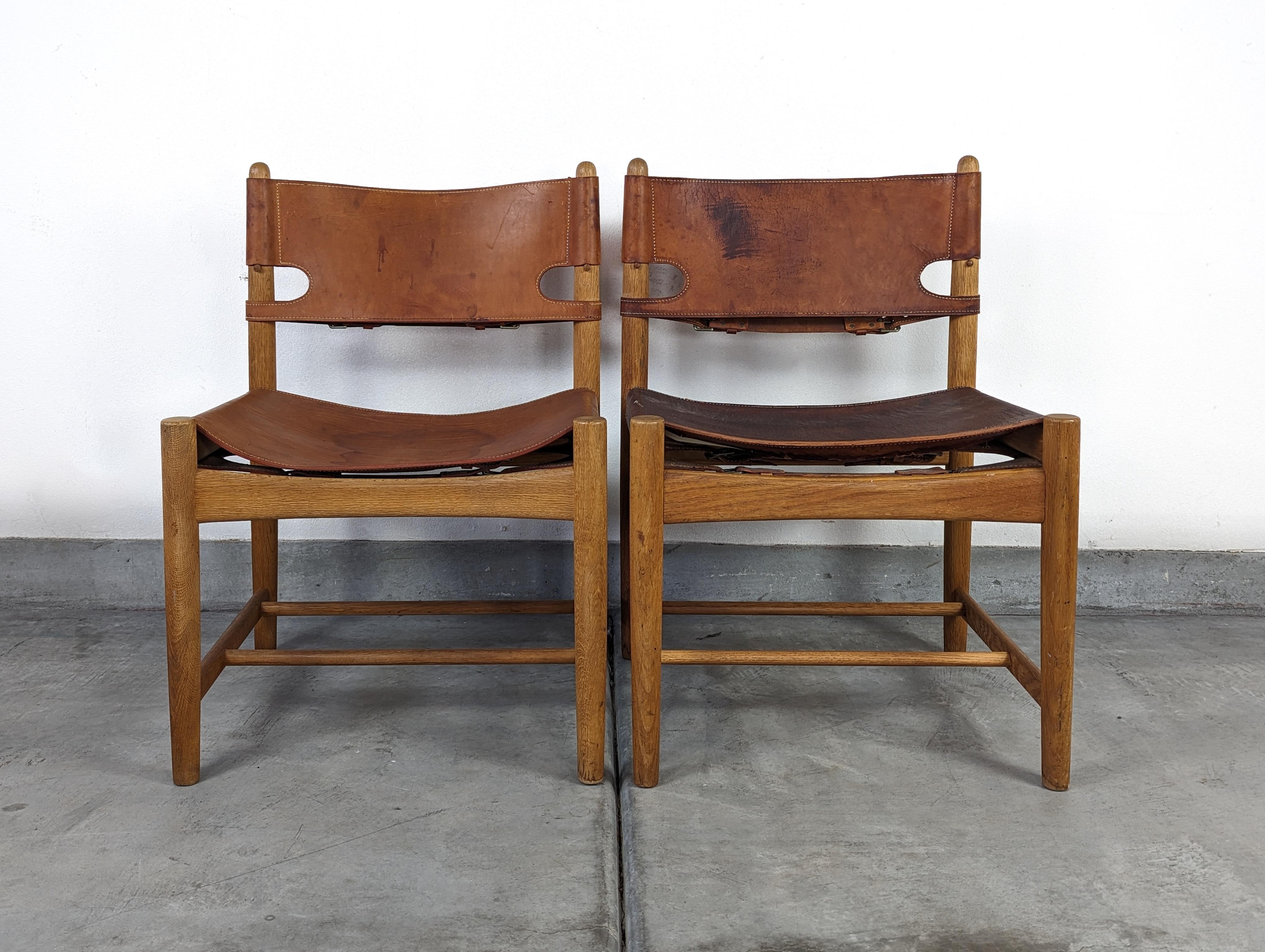 Pair of Mid Century Modern 'Hunting' Chairs by Børge Mogensen, Model 3237 For Sale 7