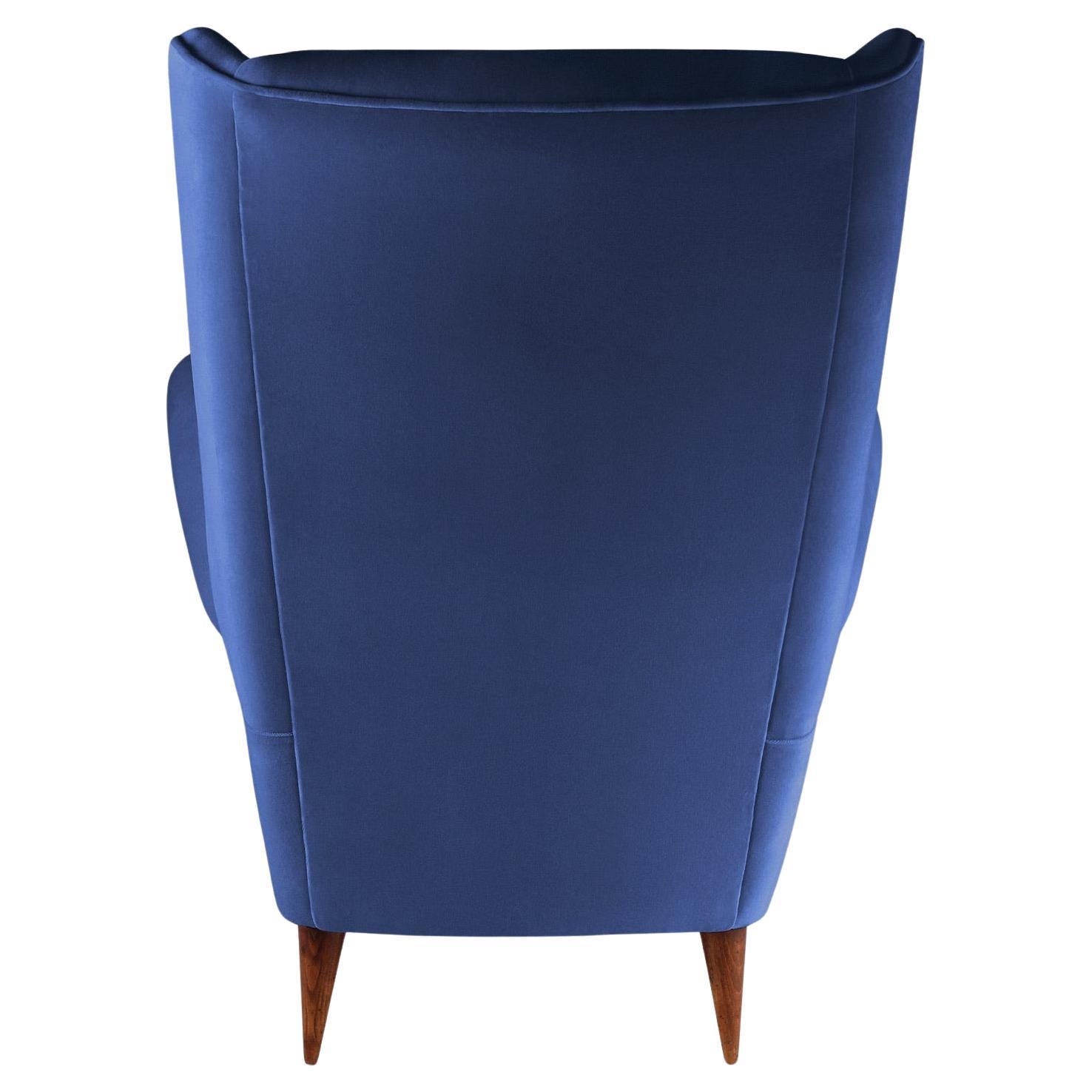 Zwei von der Mitte des Jahrhunderts inspirierte italienische Loungesessel 'Marcello' (Moderne der Mitte des Jahrhunderts) im Angebot