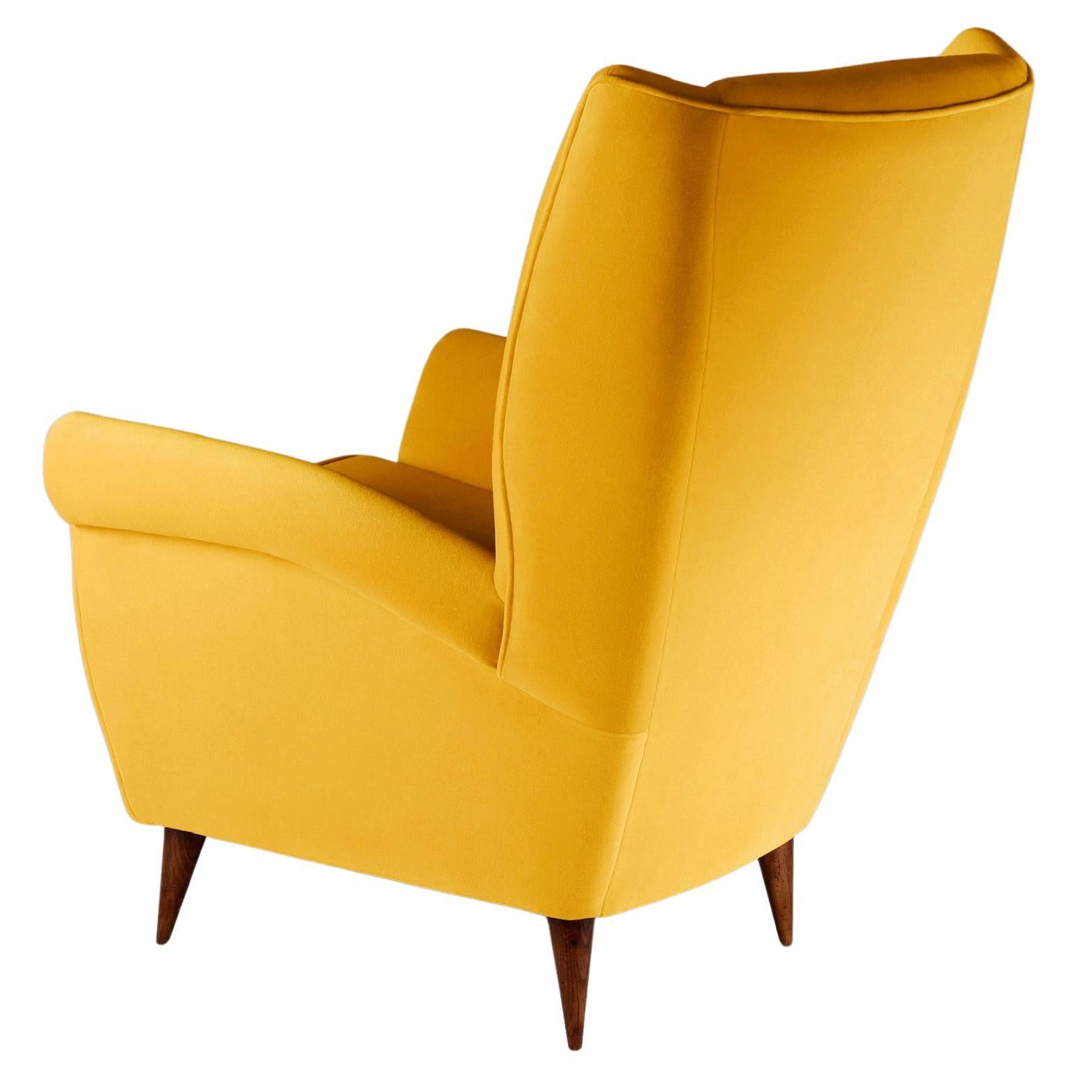 Pair of Mid-Century Modern Inspired Italian Style ‘Marcello’ Lounge Chairs
