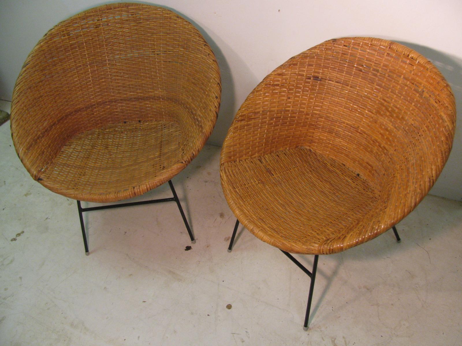 Painted Pair of Mid-Century Modern Iron and Rattan Hoop Lounge Chairs