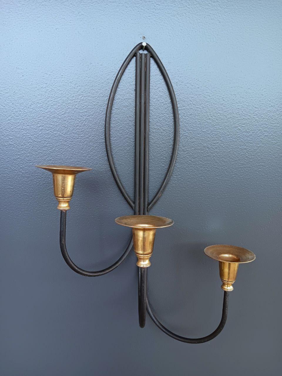 Pair of Mid-Century Modern Iron & Brass Candle Wall Sconces In Good Condition For Sale In Los Angeles, CA