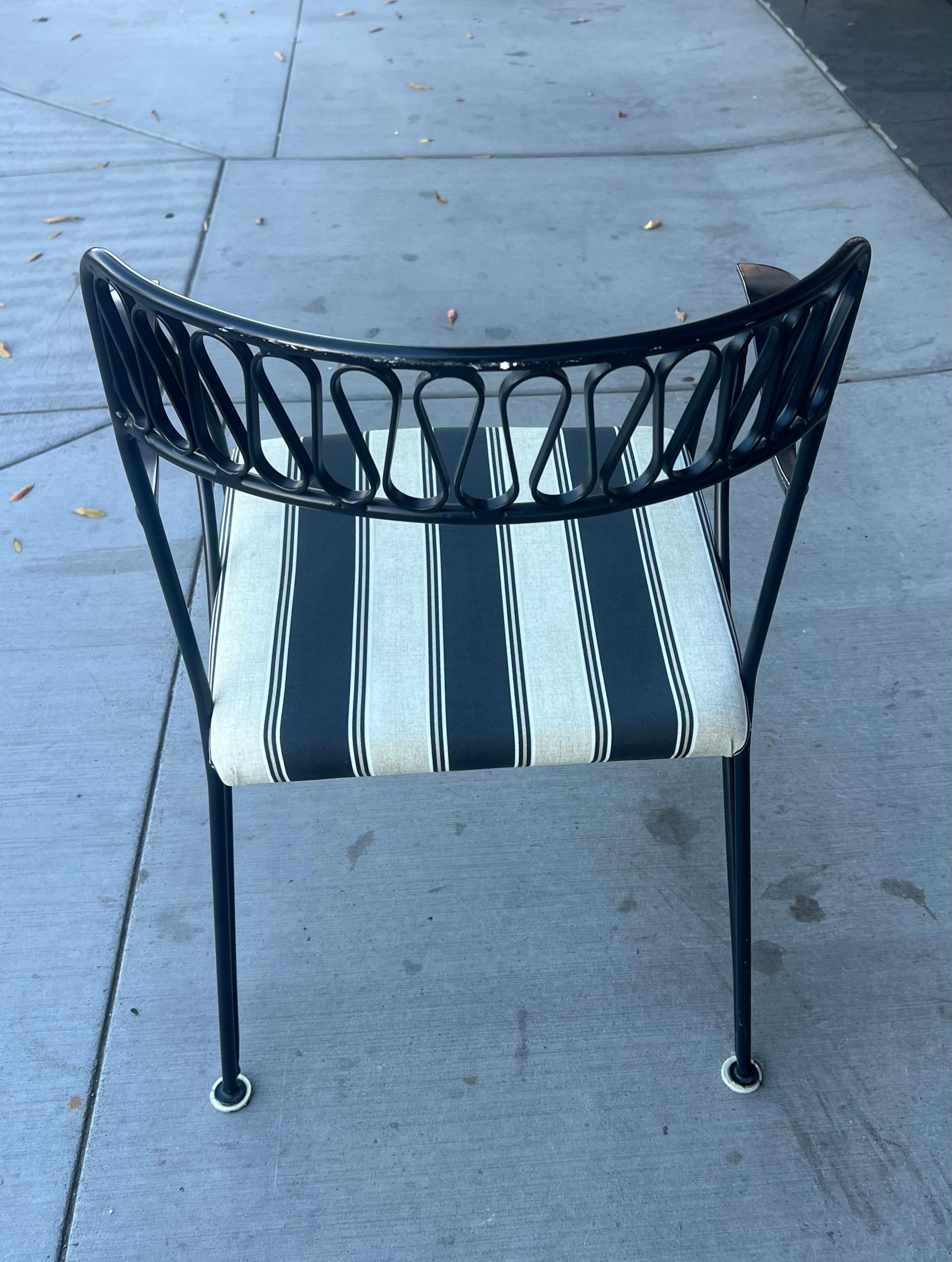 Américain Paire de chaises en fer modernes du milieu du siècle dernier conçues par Tempestini pour Salterini en vente