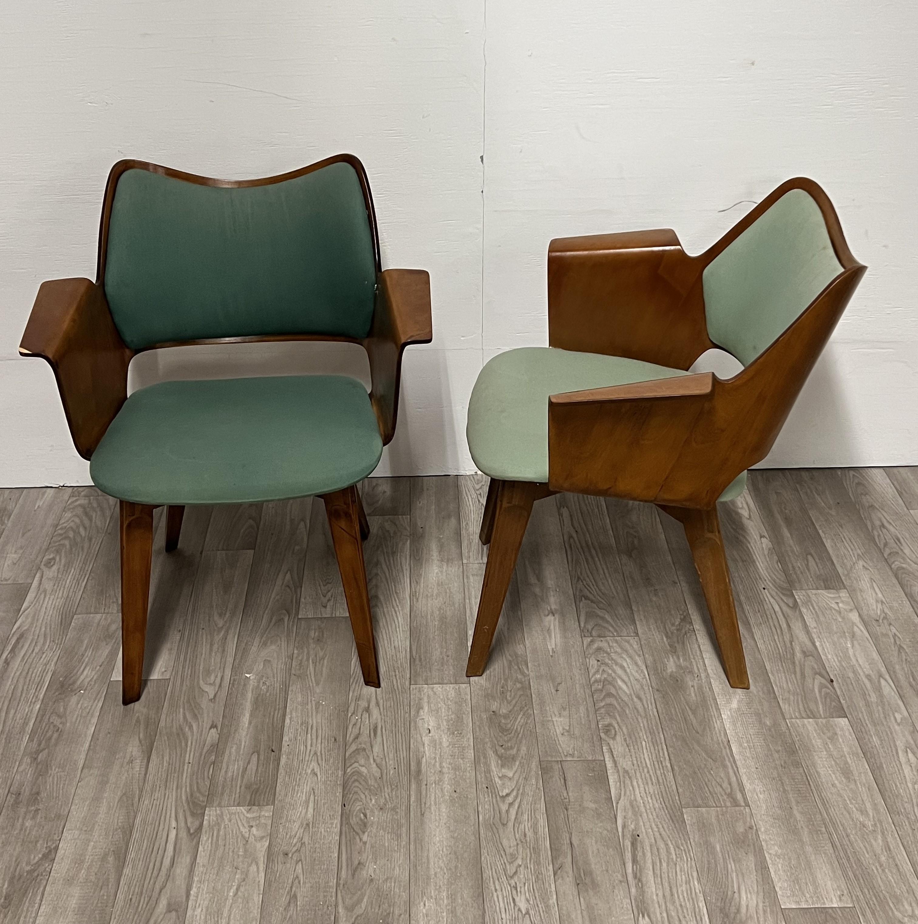 Mid-20th Century Pair of Mid Century Modern Italian Arm Chairs For Sale