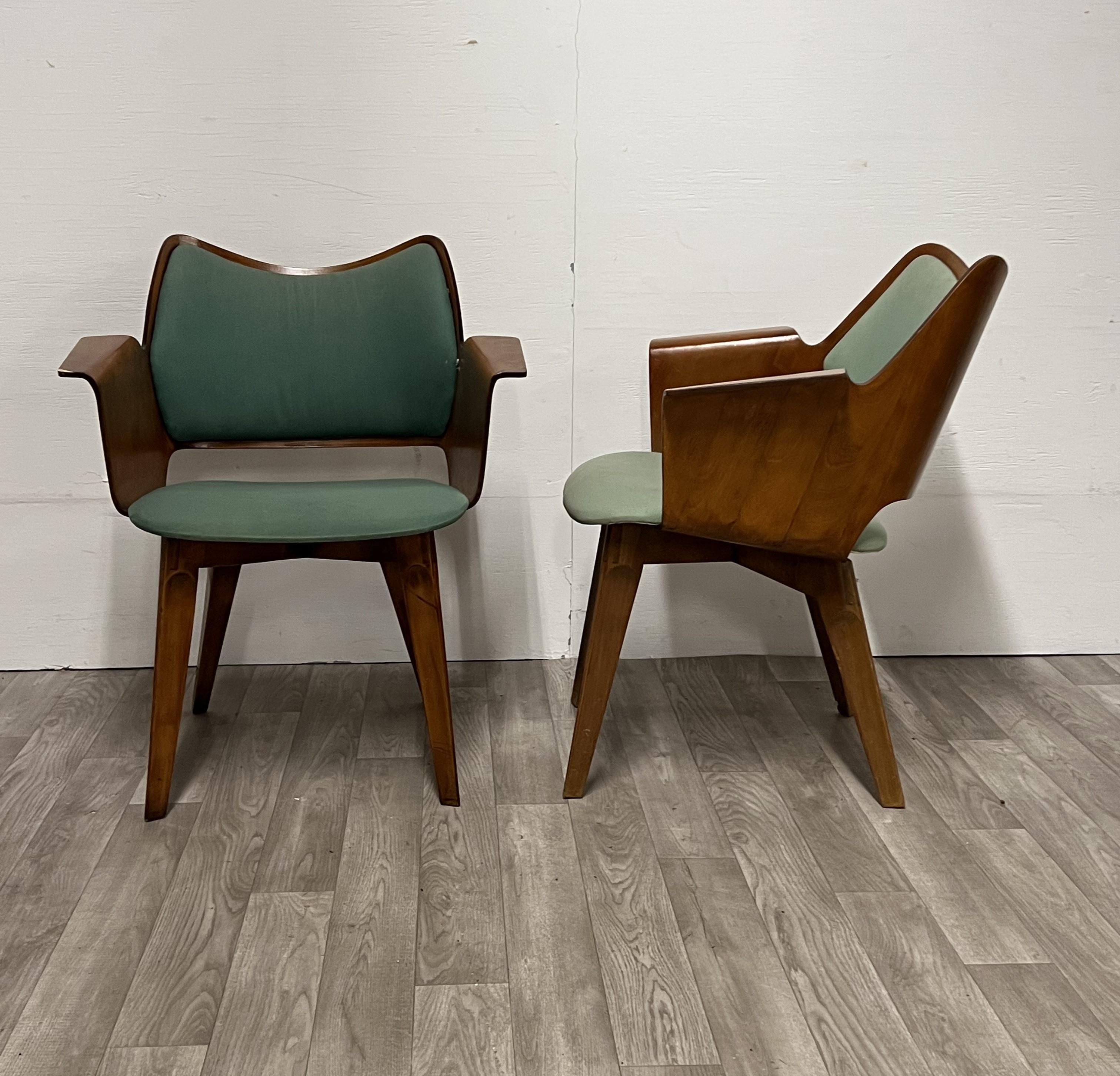 Fabric Pair of Mid Century Modern Italian Arm Chairs For Sale