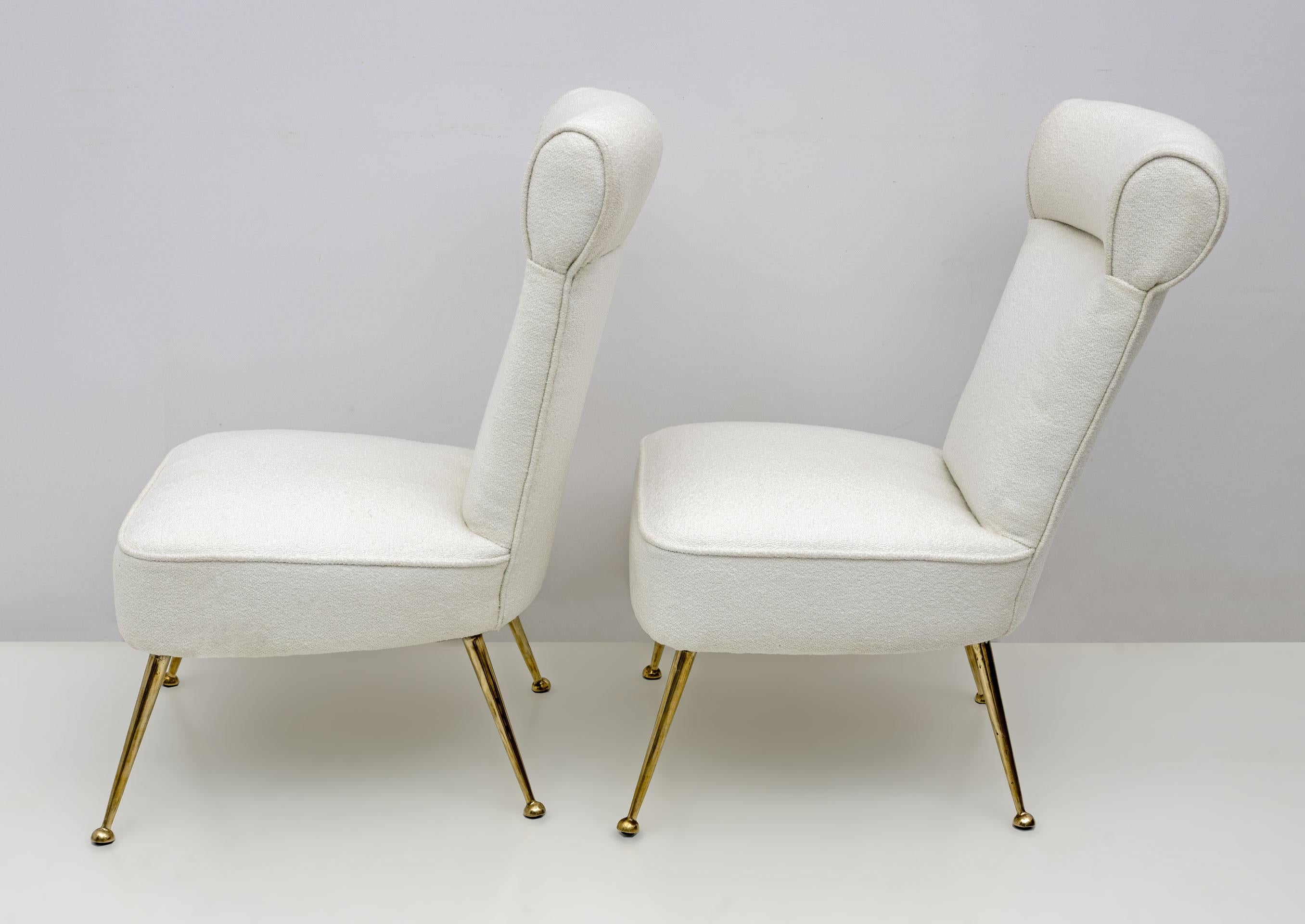 Brass Pair of Gigi Radice Mid-century Modern Boucle Small Armchairs by Minotti 1950s For Sale