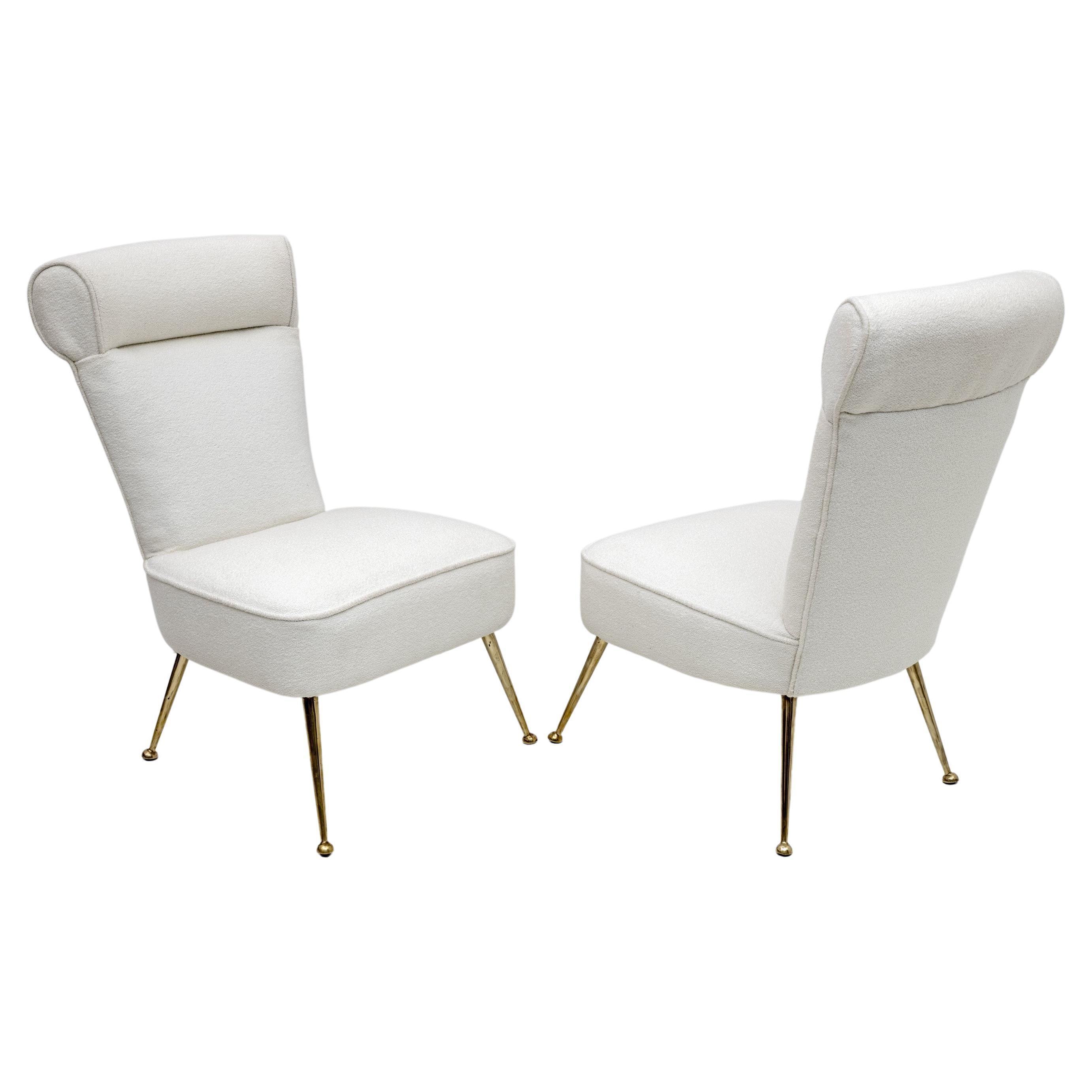 Coppia di poltroncine in bouclè di Gigi Radice, stile metà del secolo scorso, di Minotti, anni '50 in vendita