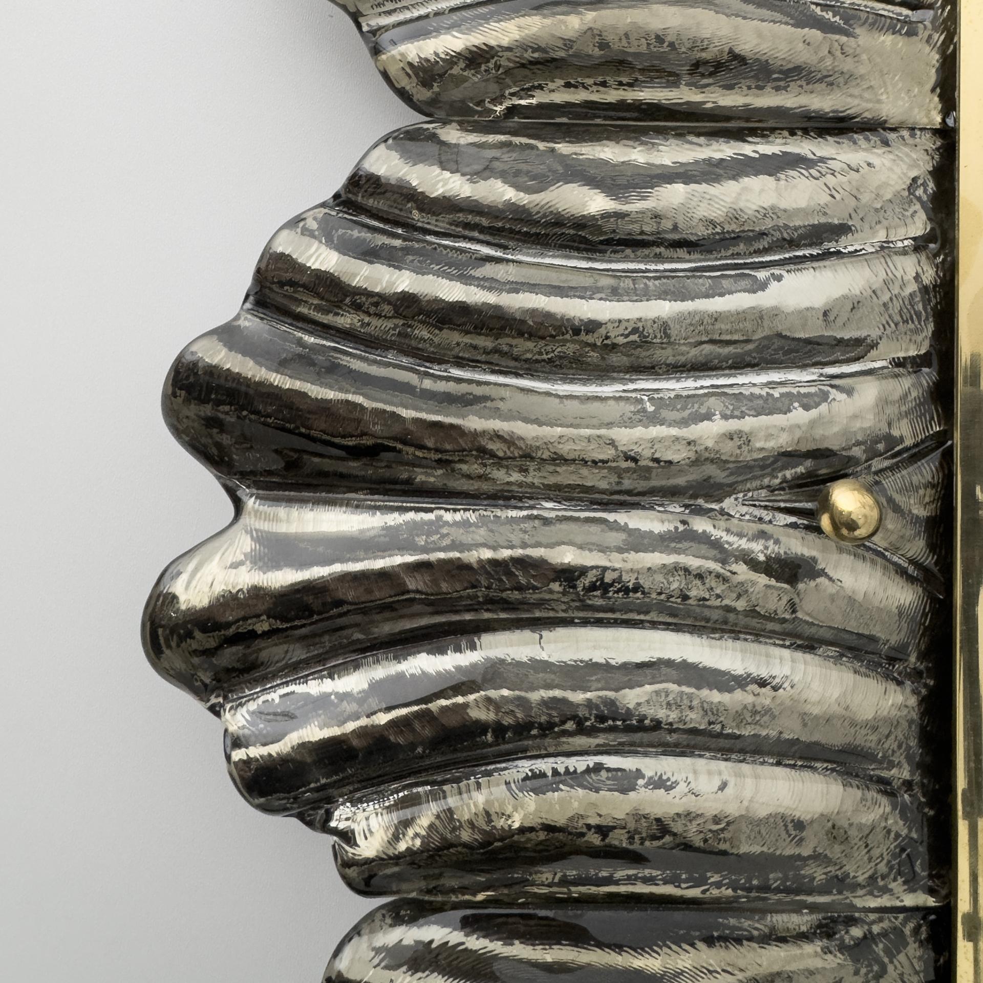 Pair of Mid Century Modern Italian Brass and Leaf Murano Glass Wall Mirrors For Sale 4