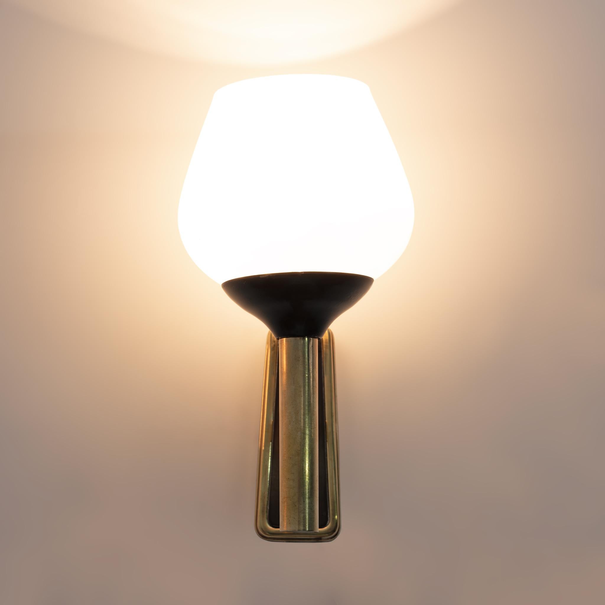Pair of Mid-century Modern Italian Brass and Opaline Murano Glass Sconces, 1950s For Sale 1