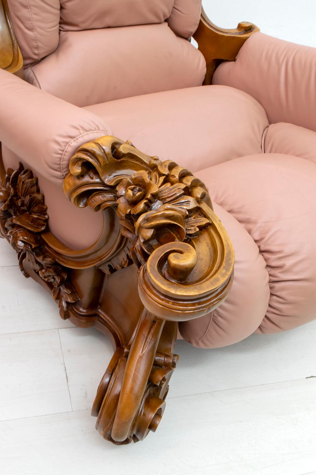 Paire de fauteuils en cuir de style Liberty italien de style mi-siècle moderne, années 1950 en vente 4