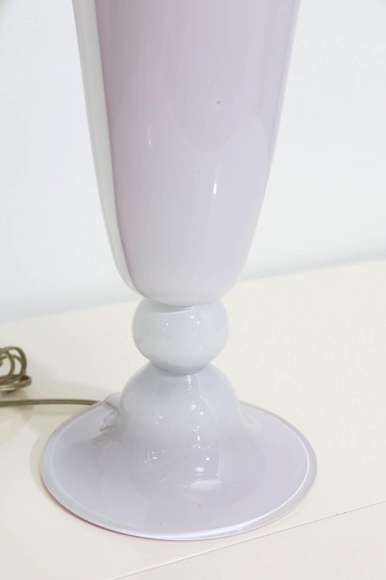 Pink Exterior & Violet Interior Murano Blown Glass Floral Form Table Lamps, Pair For Sale 2