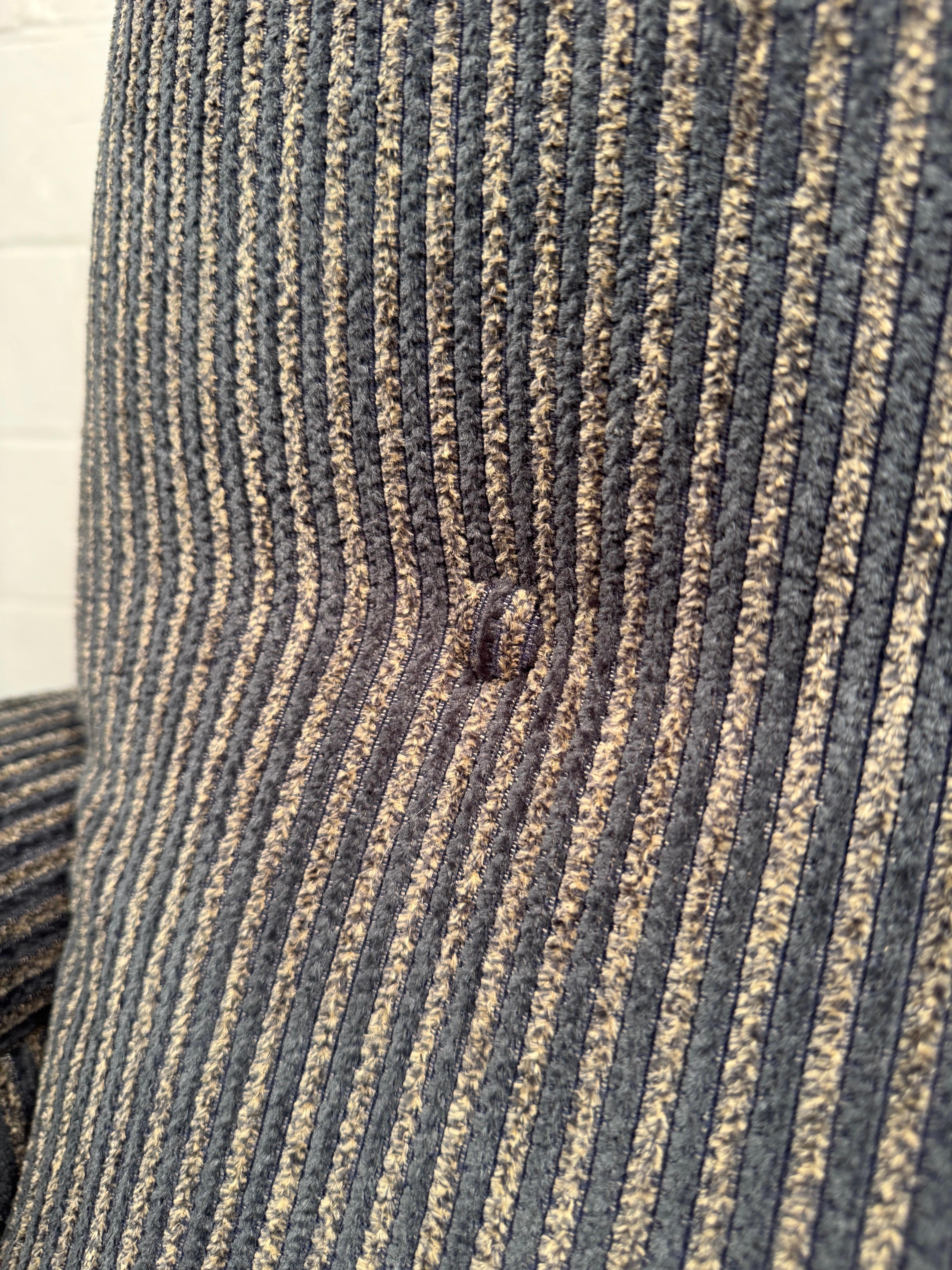Paire de chaises longues italiennes modernes du milieu du siècle dernier en vente 7