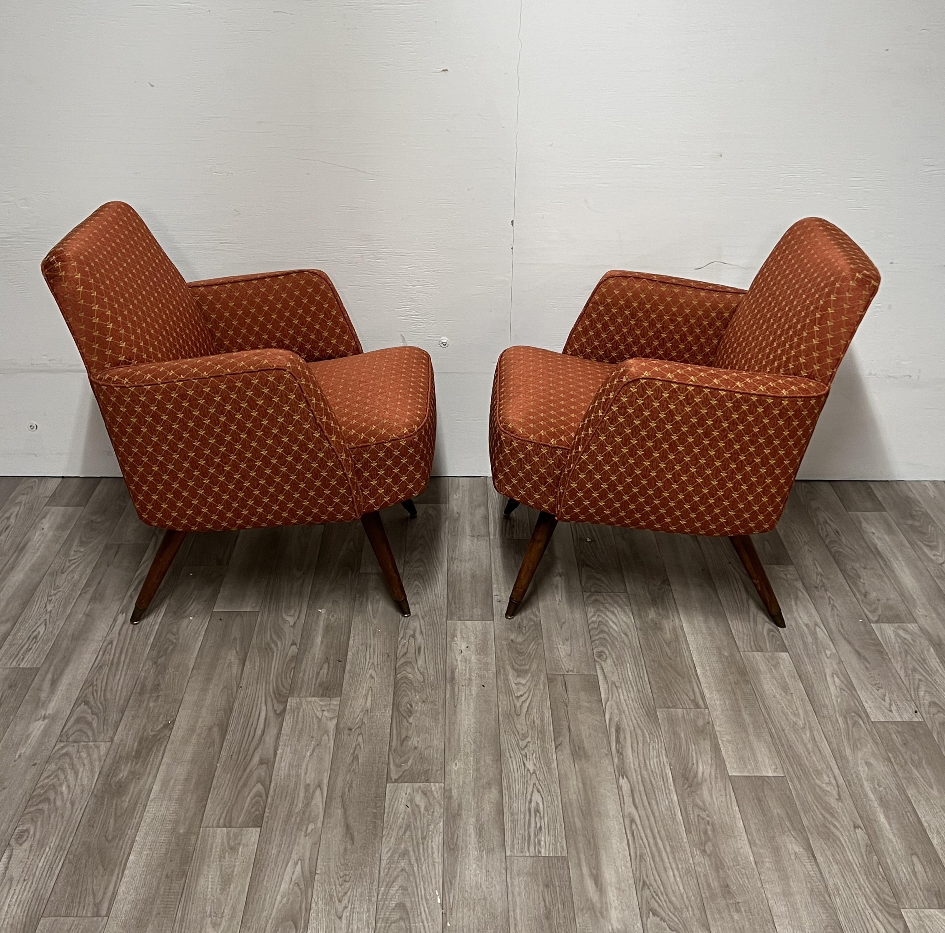 Mid-20th Century Pair of Mid Century Modern Italian Lounge Chairs For Sale