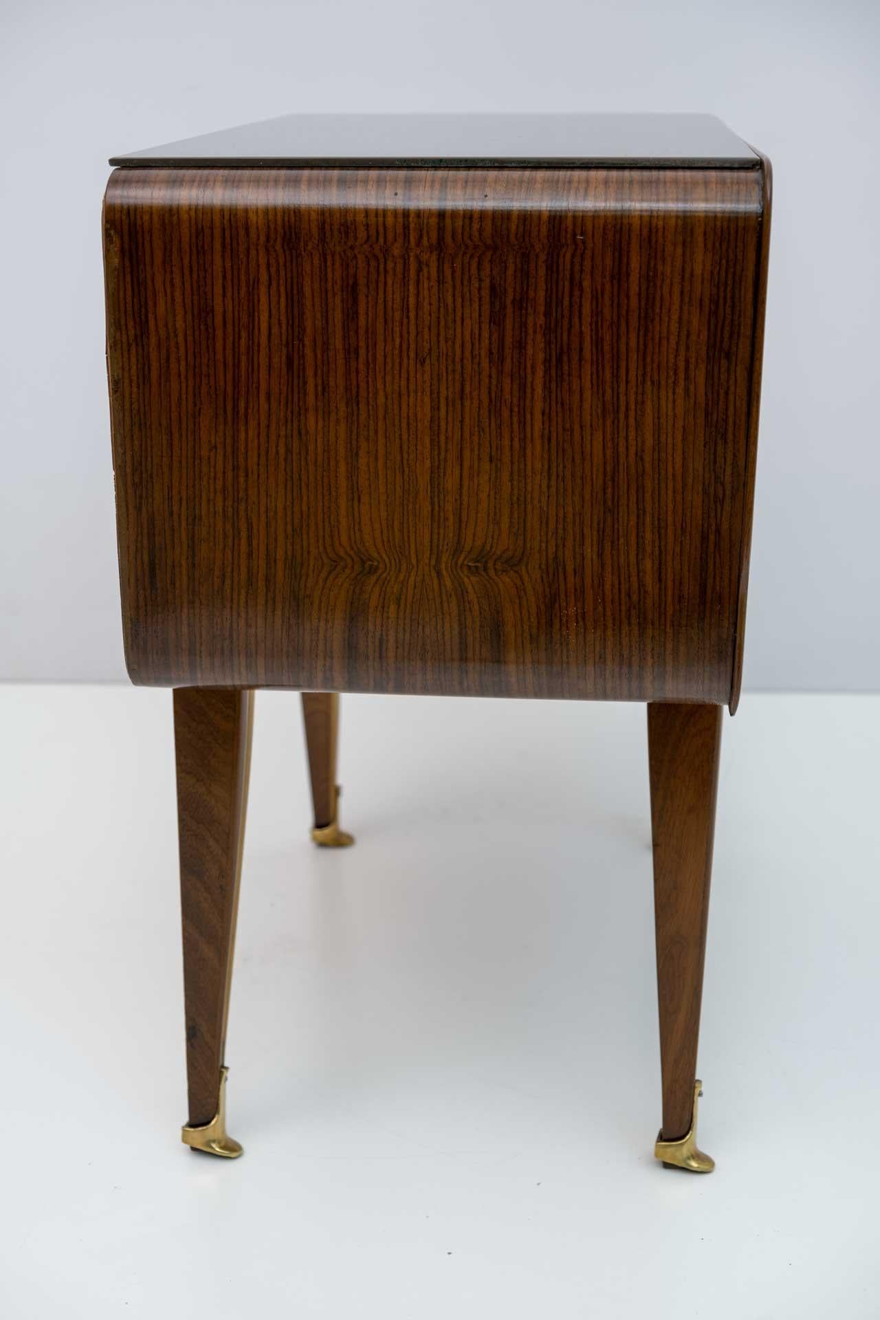 Pair of Mid-Century Modern Italian Maple and Walnut Nightstands, 1950s For Sale 6