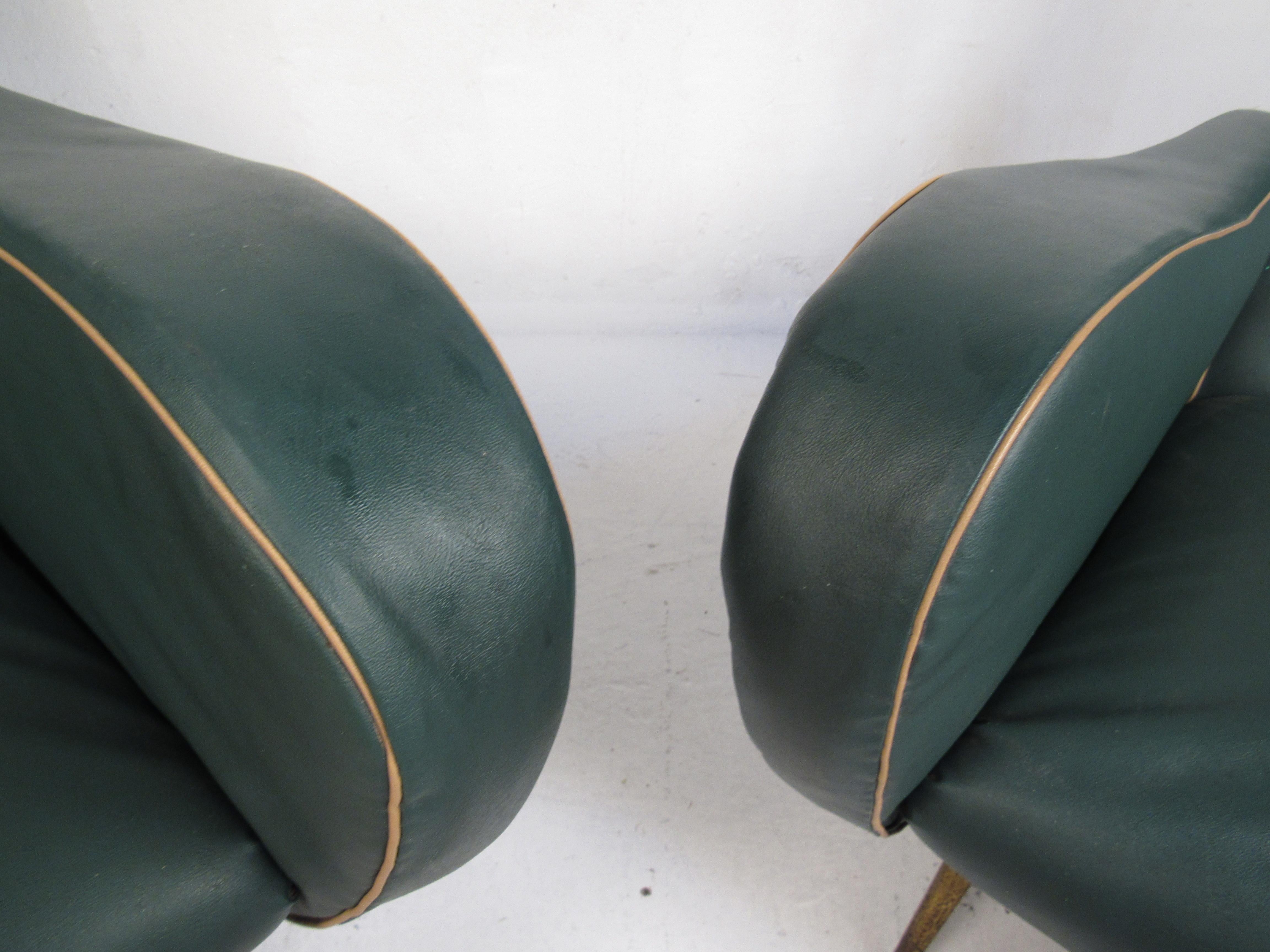 Pair of Mid-Century Modern Italian Marco Zanuso Style Lounge Chairs 5