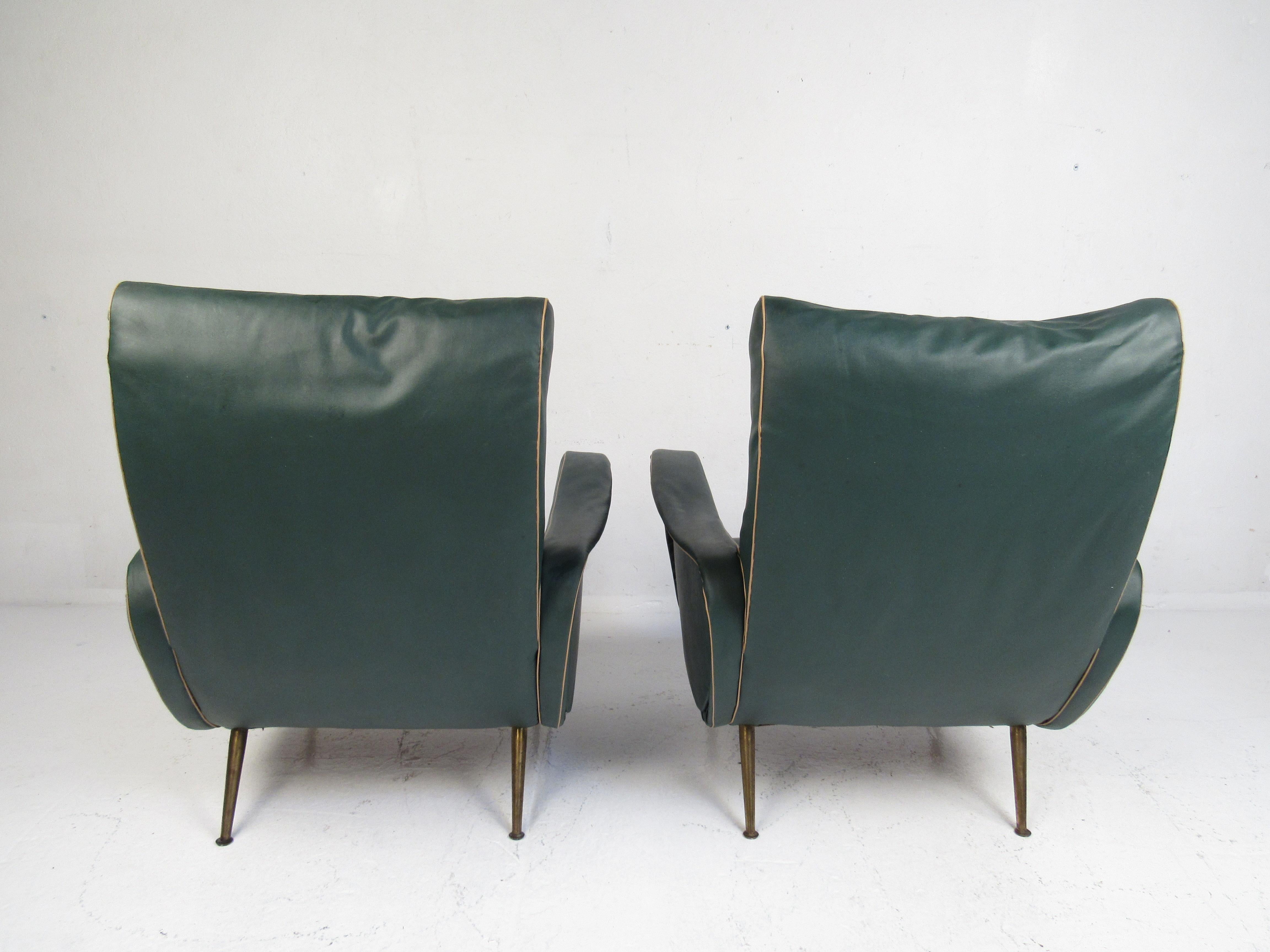 Late 20th Century Pair of Mid-Century Modern Italian Marco Zanuso Style Lounge Chairs