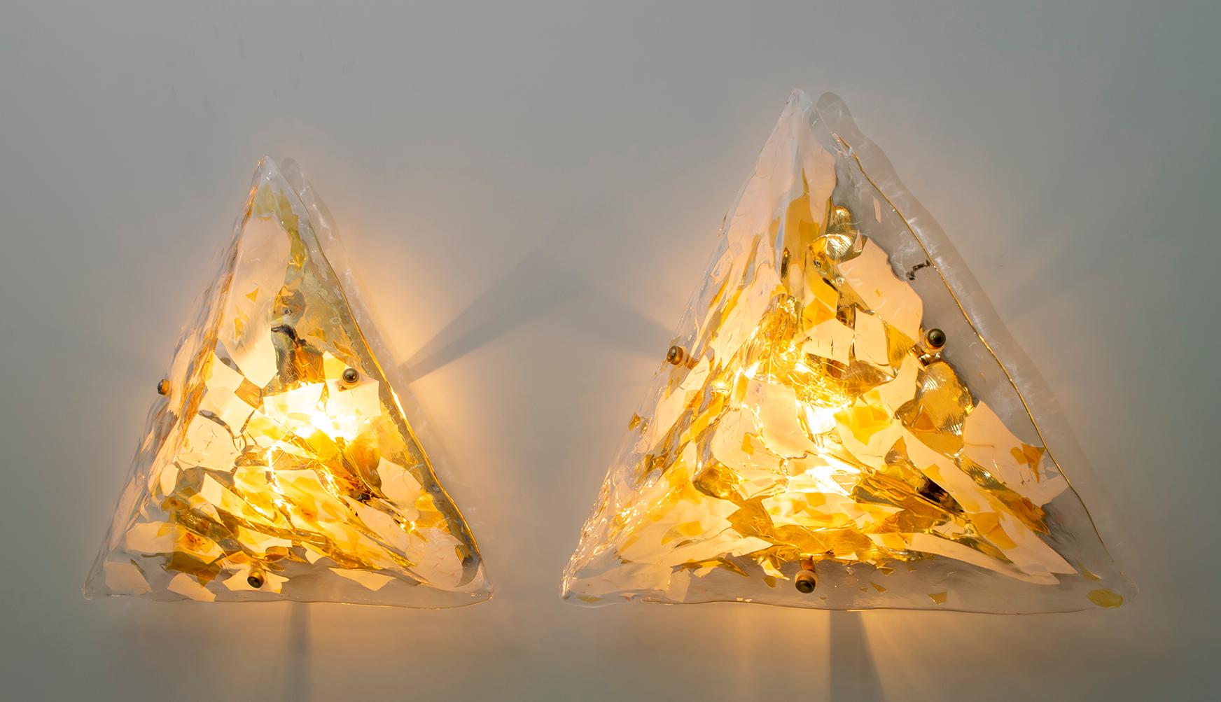 Pair of Mid-Century Modern Italian Murano Glass and Brass Sconces, 1980s For Sale 2