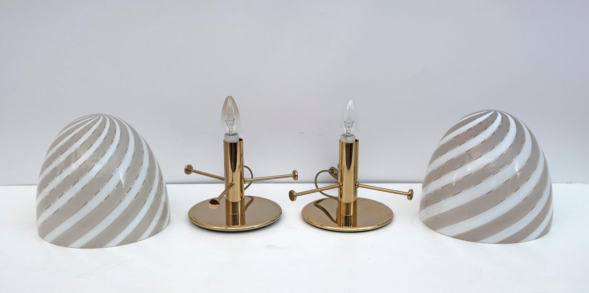 Pair of Mid-Century Modern Italian Murano Glass Mushroom Spiral Table Lamps, 70s 2
