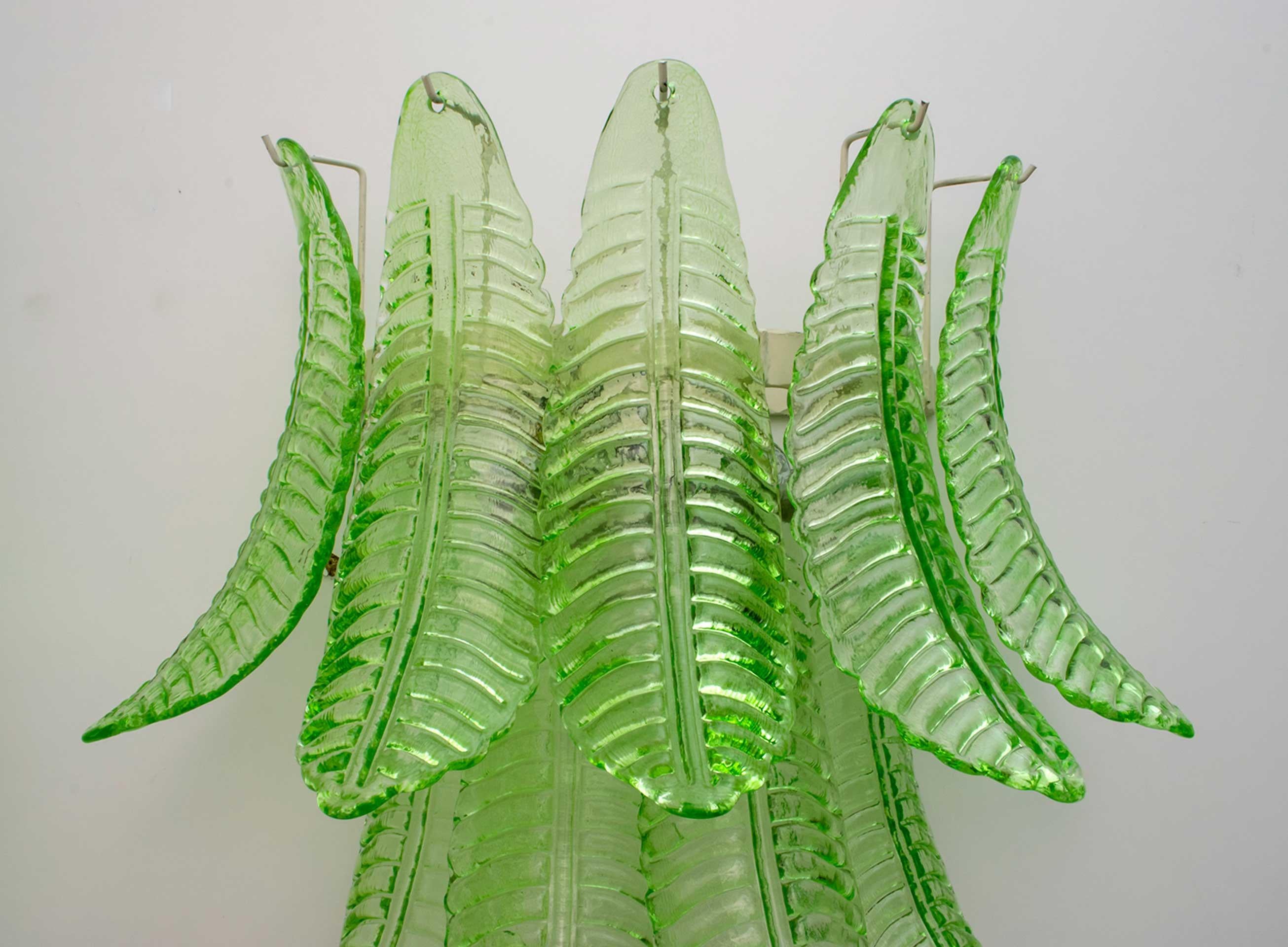 Late 20th Century Pair of Mid-Century Modern Italian Murano Glass Palm Leaf Sconces, 1970s For Sale