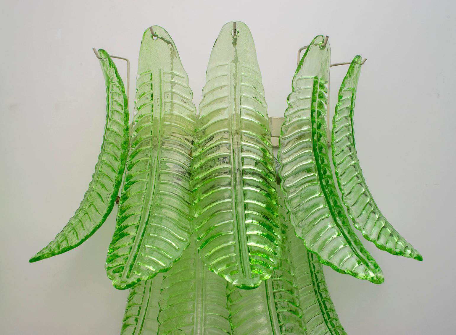 Pair of Mid-Century Modern Italian Murano Glass Palm Leaf Sconces, 1970s 4