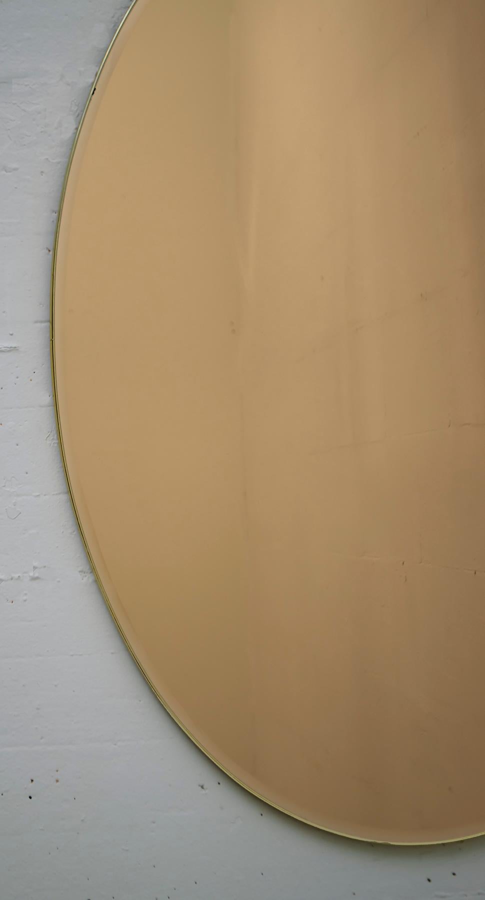 Pair of Mid-Century Modern Italian Oval Mirrors Brass and Bronzed Mirror, 1970 For Sale 3