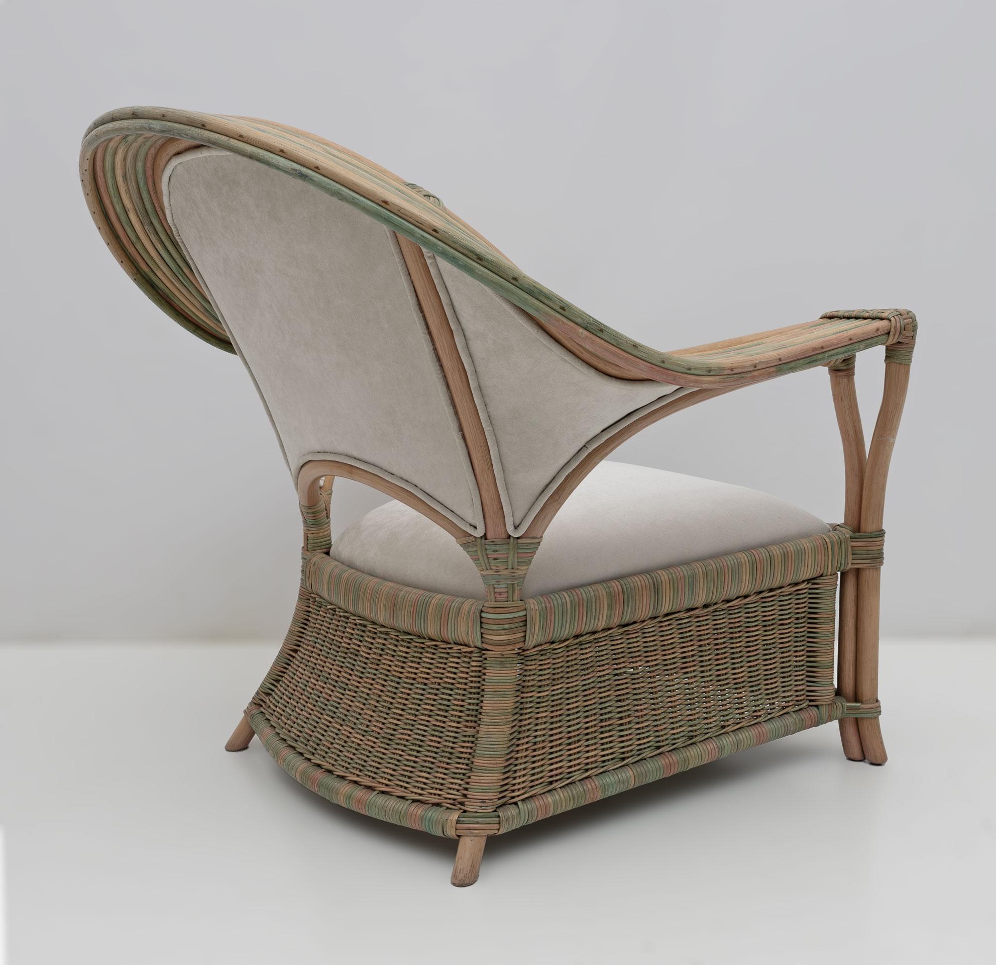 Pair of Mid-century Modern Italian Rattan and Wicker Armchairs, 1970s For Sale 5