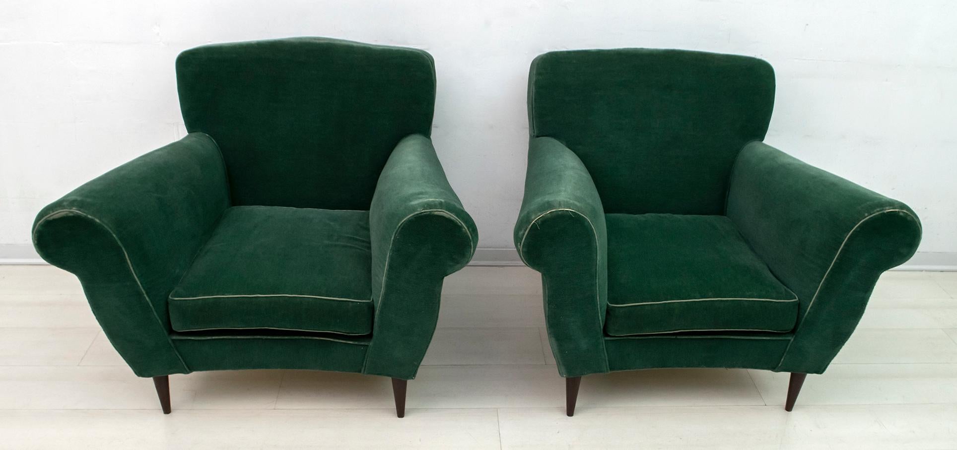Pair of Mid-Century Modern Italian Velvet Armchairs, 1950s In Good Condition In Puglia, Puglia