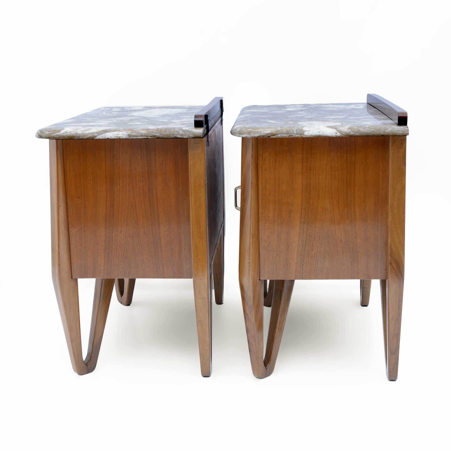 Pair of Mid-Century Modern Italian Walnut and Marble Nightstands, 1950s For Sale 2