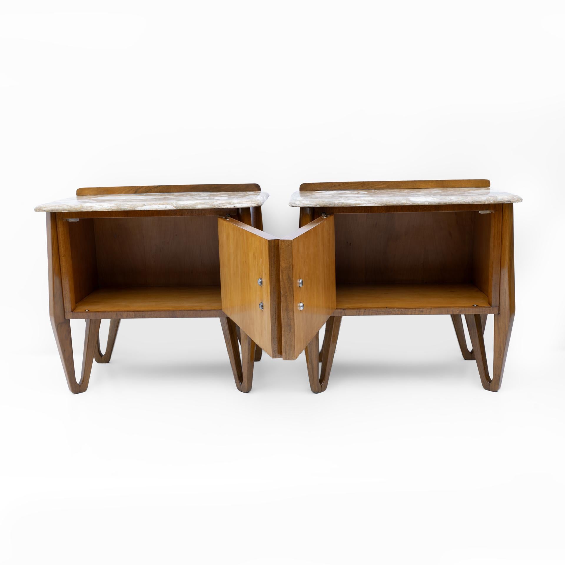 Pair of Mid-Century Modern Italian Walnut and Marble Nightstands, 1950s For Sale 5