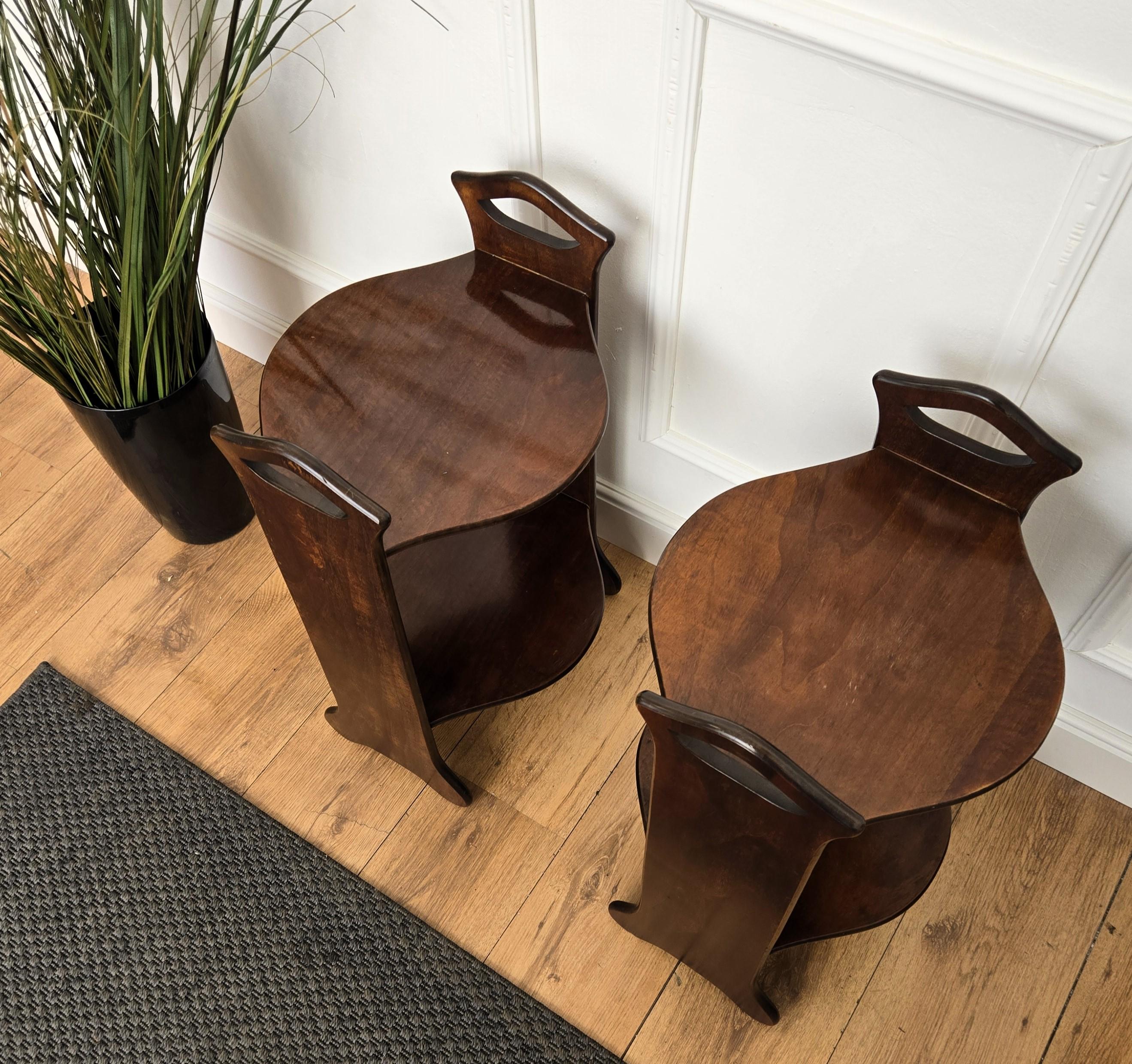 Bois Paire de tables de chevet en Wood Woods Modernes Italiens du milieu du siècle dernier en vente