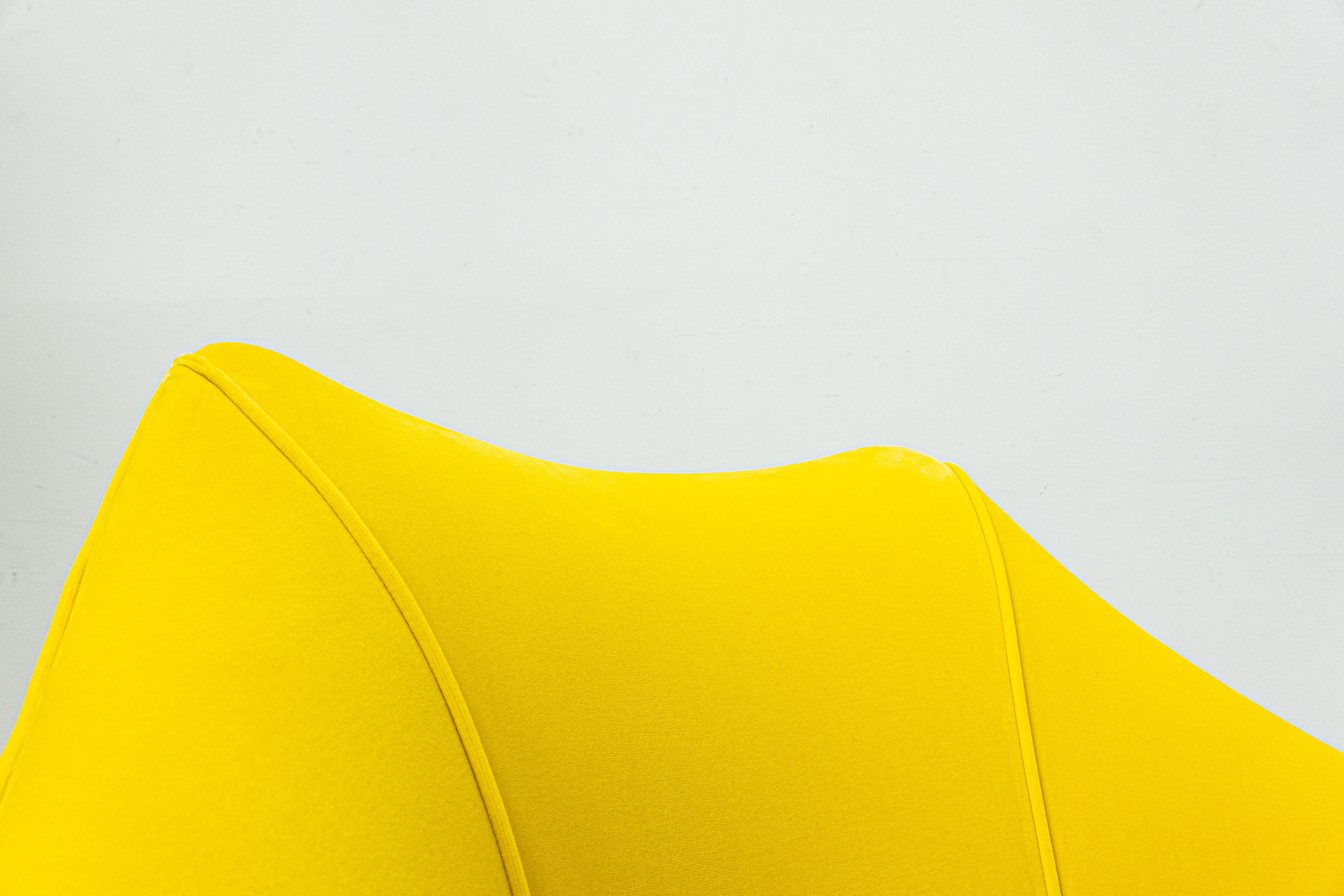 Pair of Mid-Century Modern Italian Yellow Fabric Armchairs, 1960s 3