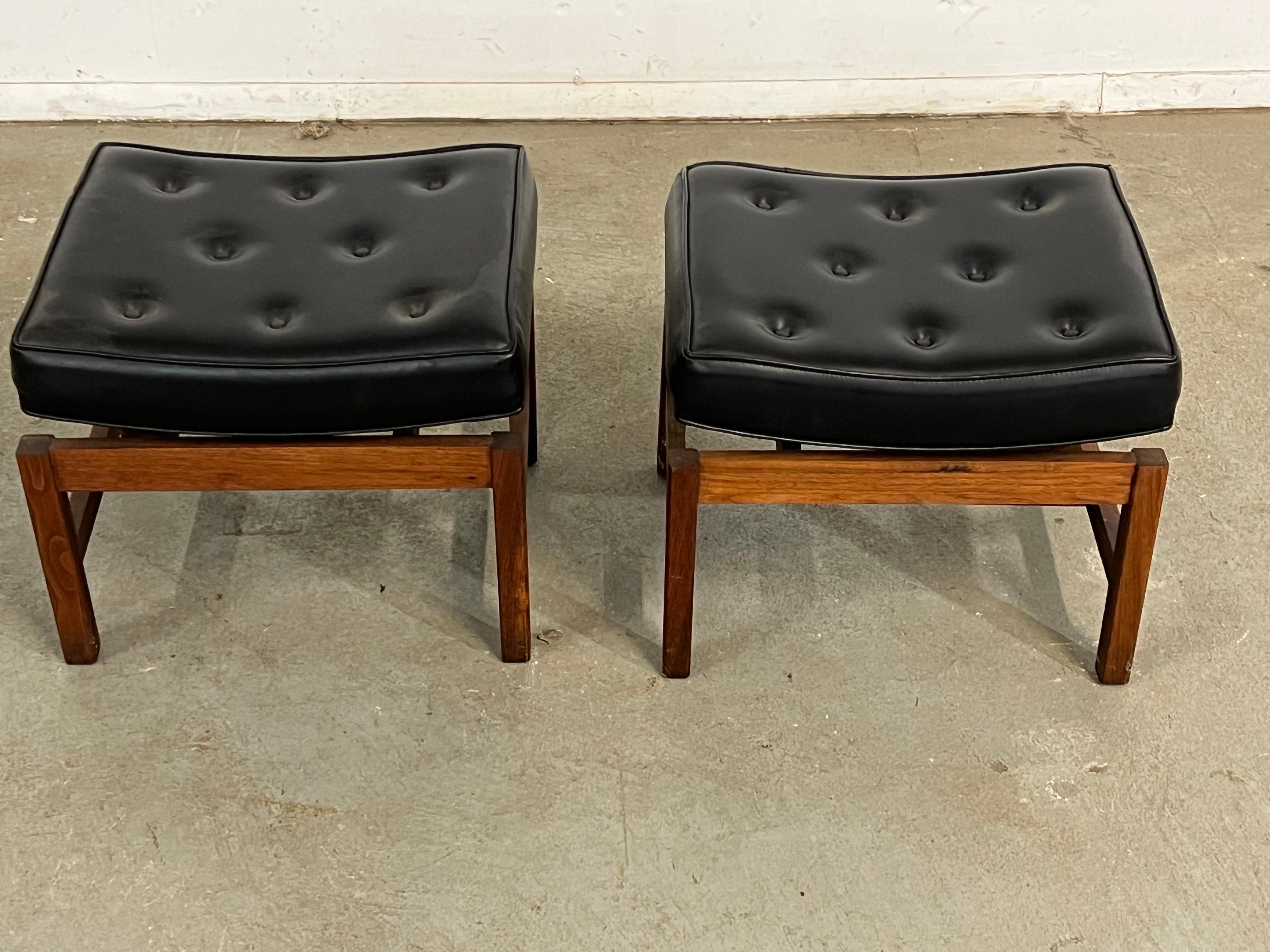 Pair of Mid Century  Modern Jens Risom Floating Top Walnut Stools/Ottomans For Sale 8