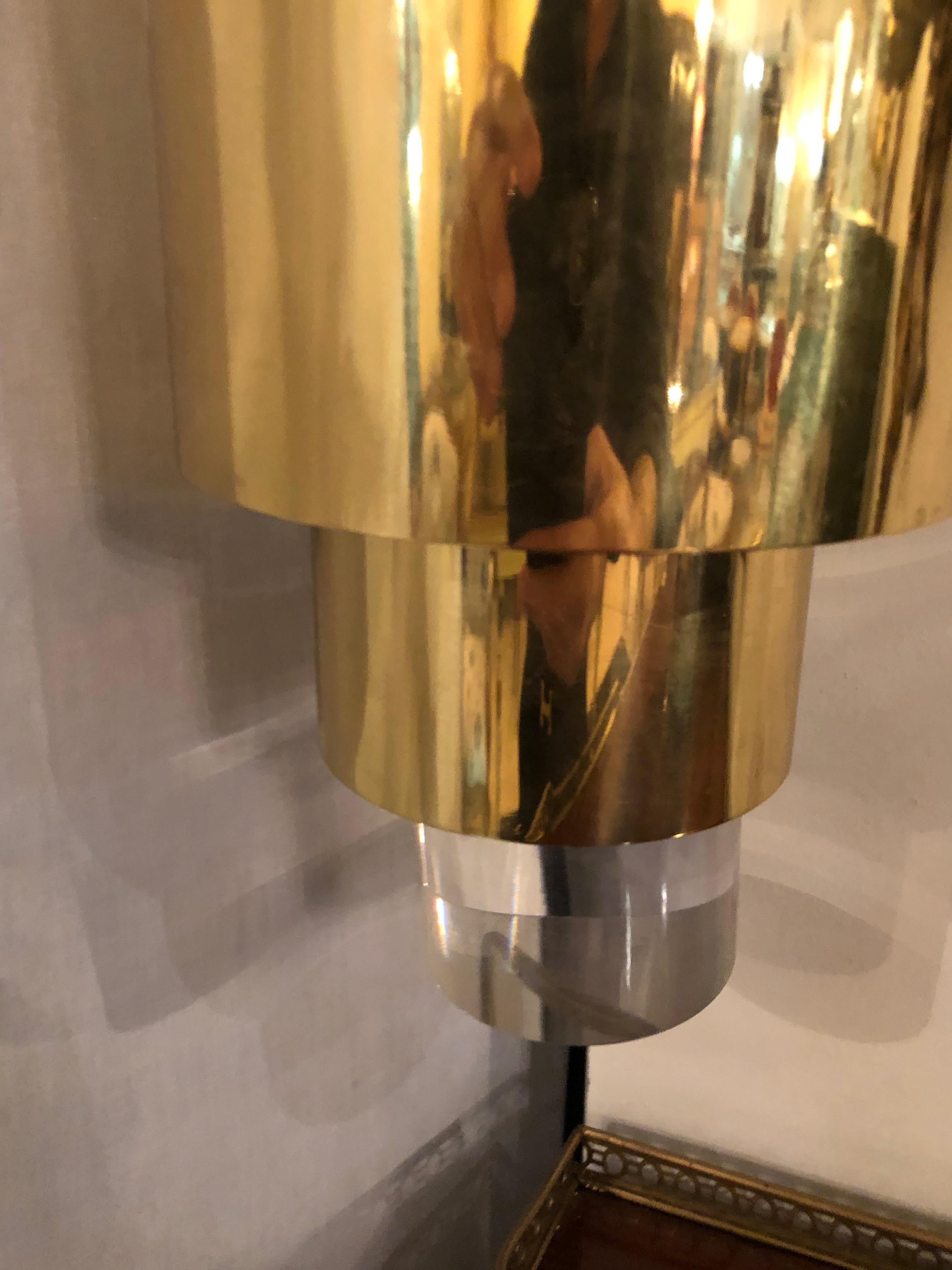 Pair of Mid-Century Modern Brass and Lucite Wall Sconces 6