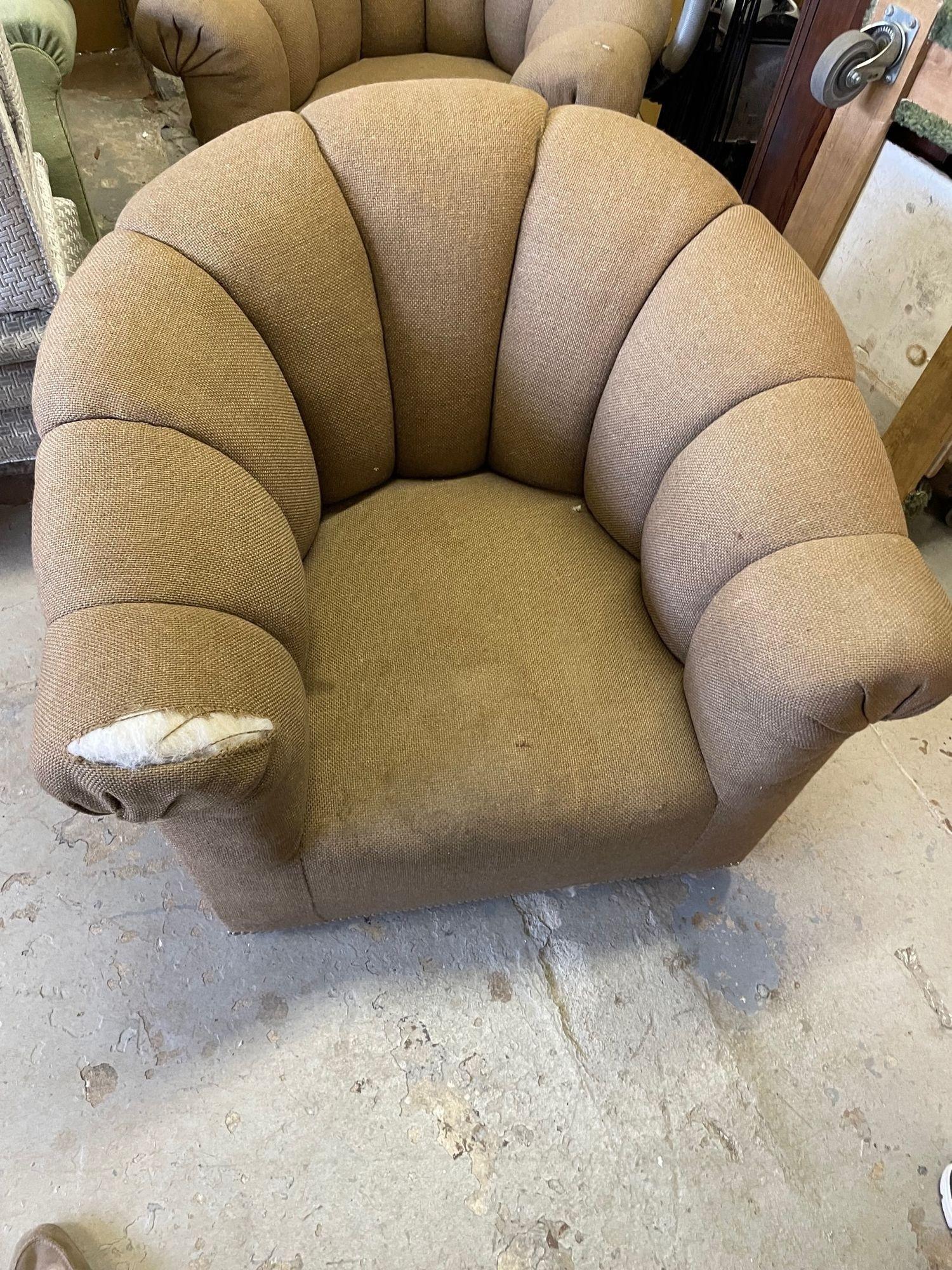 Pair of Mid-Century Modern Baughman Style  Swivel / Lounge / Tub Chairs, Boucle For Sale 11