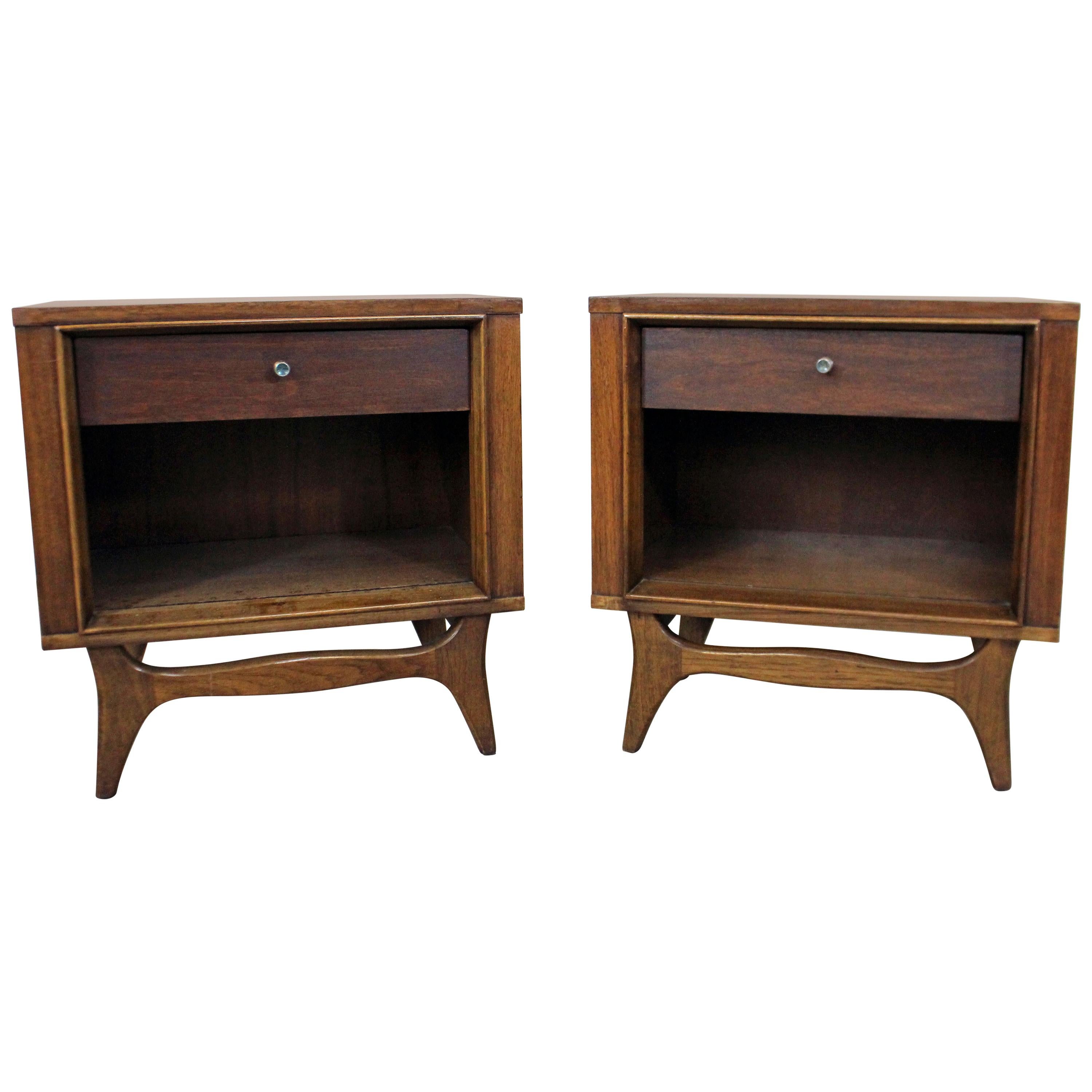 Pair of Mid-Century Modern Kent Coffey Insignia Walnut Nightstands