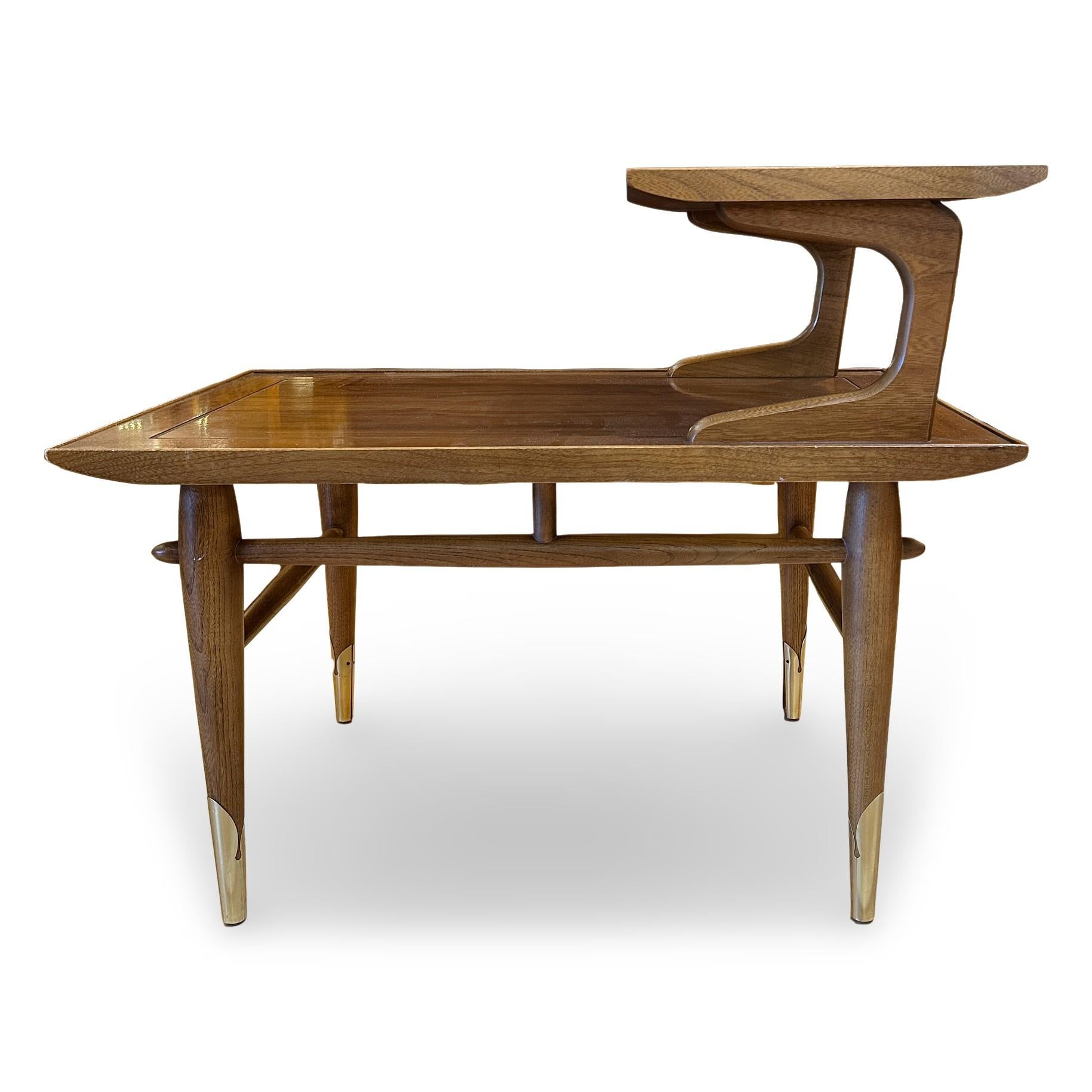 Pareja de mesitas de madera de nogal Lane Altavista 