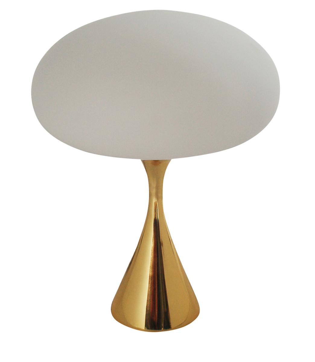 Pair of Mid-Century Modern Laurel Mushroom Table Lamps in Brass 2