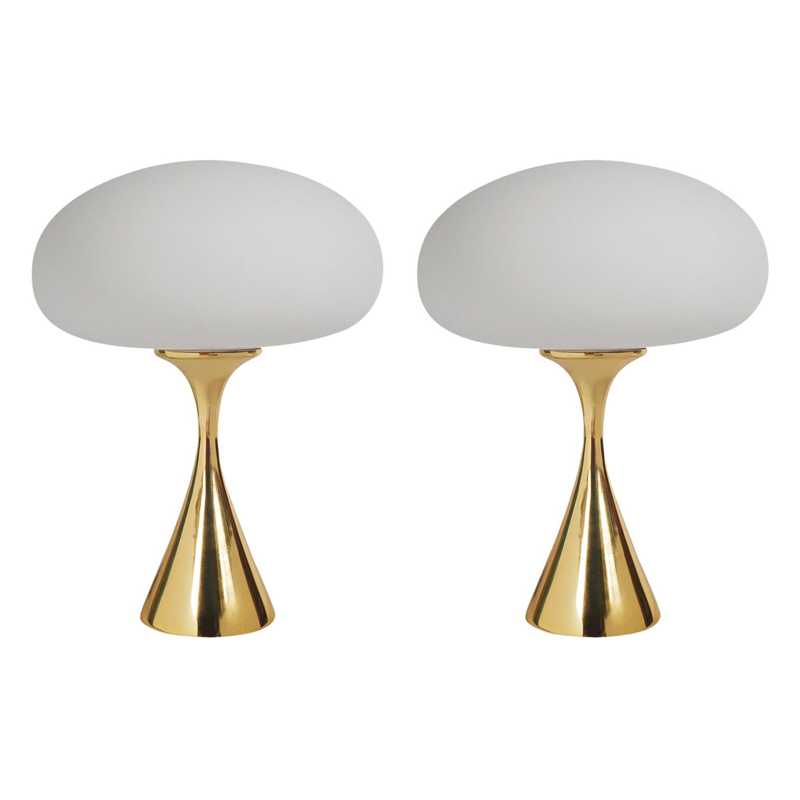 Pair of Mid-Century Modern Laurel Mushroom Table Lamps in Brass