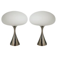 Paire de lampes de bureau Laurel Mushroom en chrome et argent, de style moderne du milieu du siècle dernier