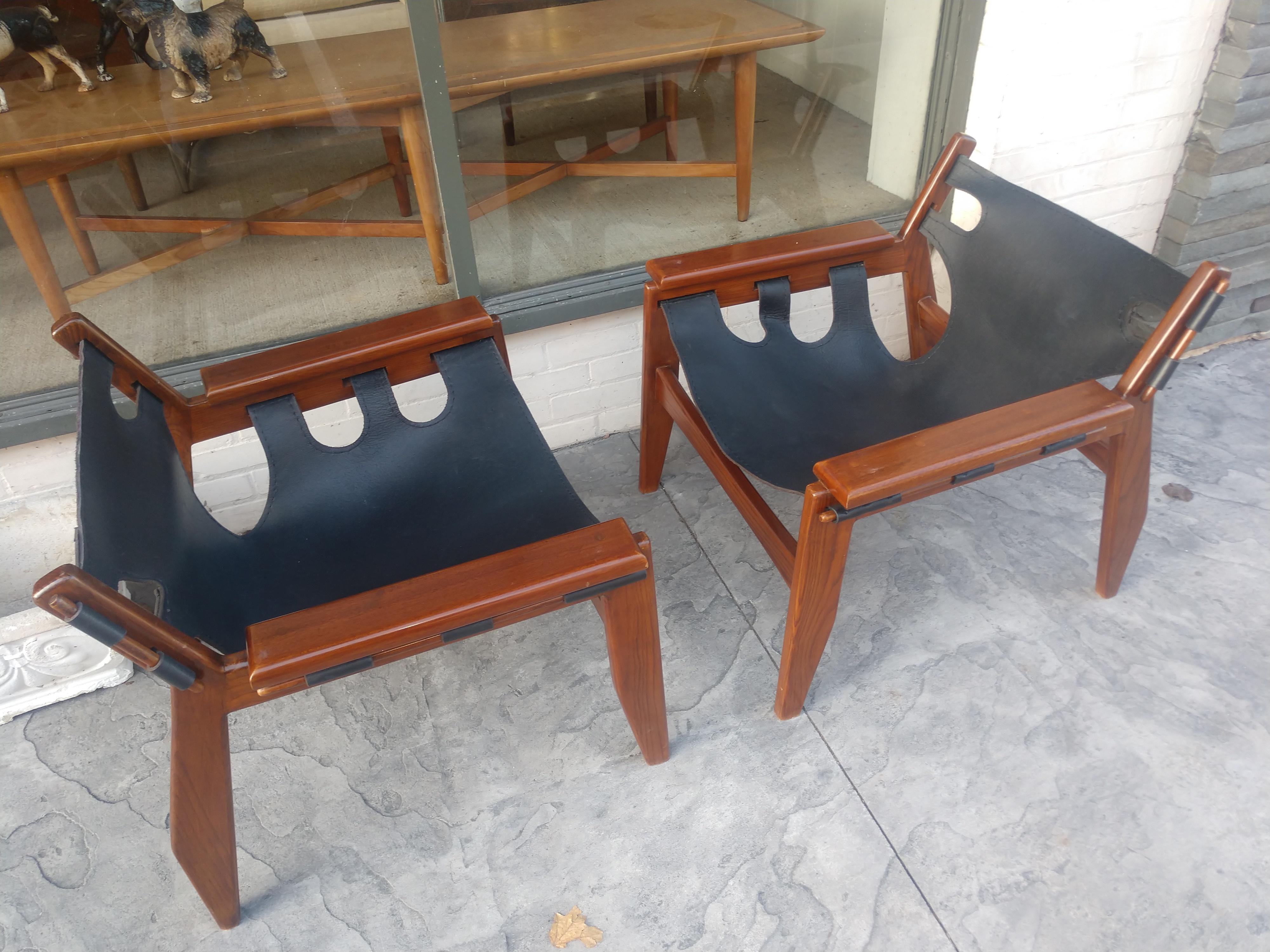 Pair of Mid-Century Modern Leather & Mahogany Sergio Rodrigues Lounge Chairs 5