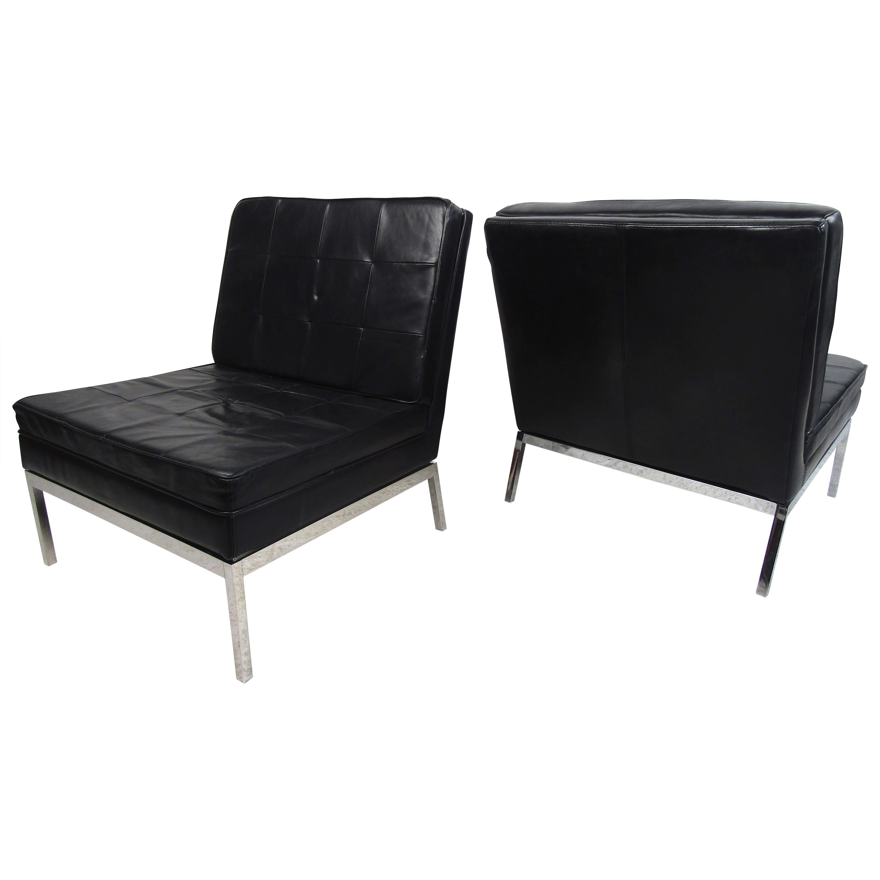 Pair of Mid-Century Modern Leather Slipper Lounge Chairs by Knoll