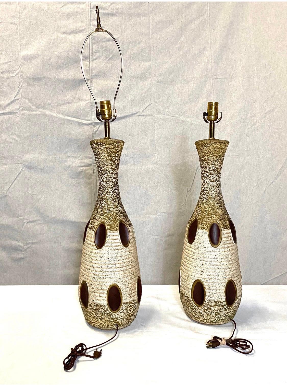 Pair of Mid-Century Modern Leviton Ceramic Art Pottery Table Lamps 2