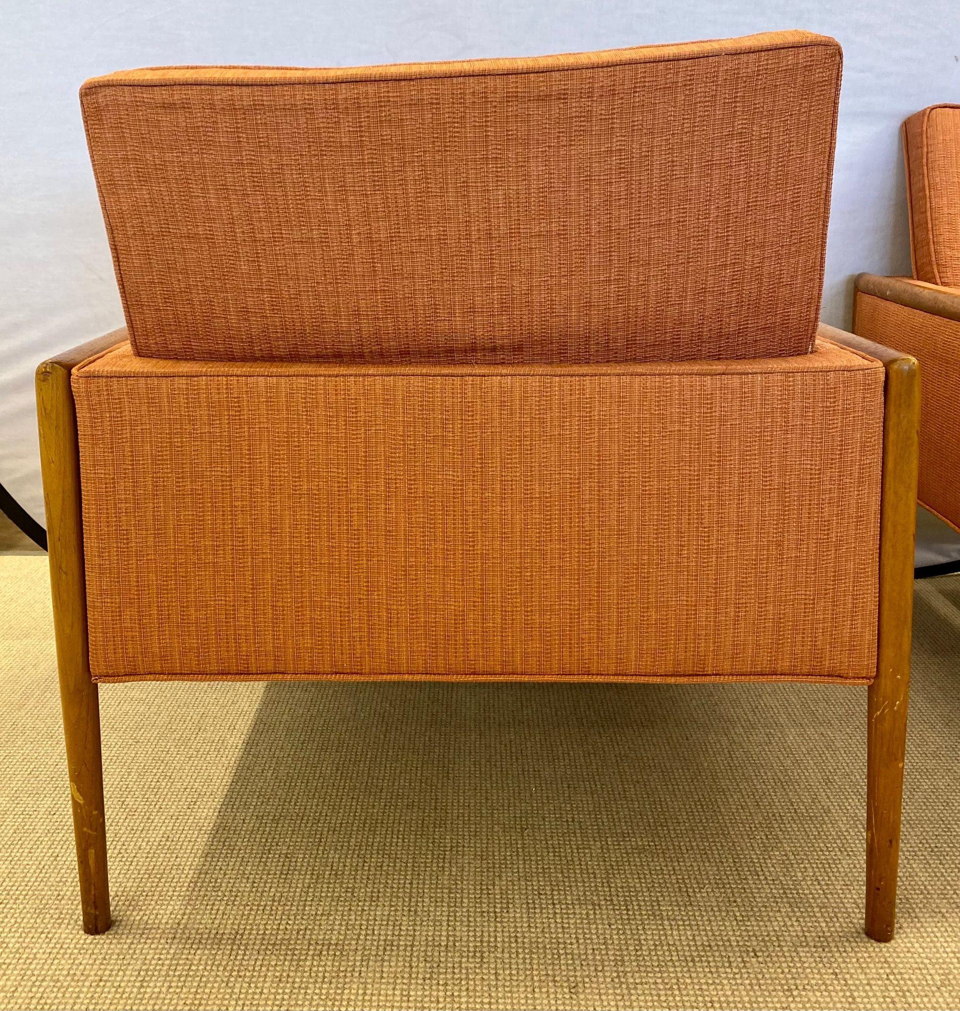 Pair of Mid-Century Modern Lounge Chairs, American, Walnut, 1960s For Sale 8