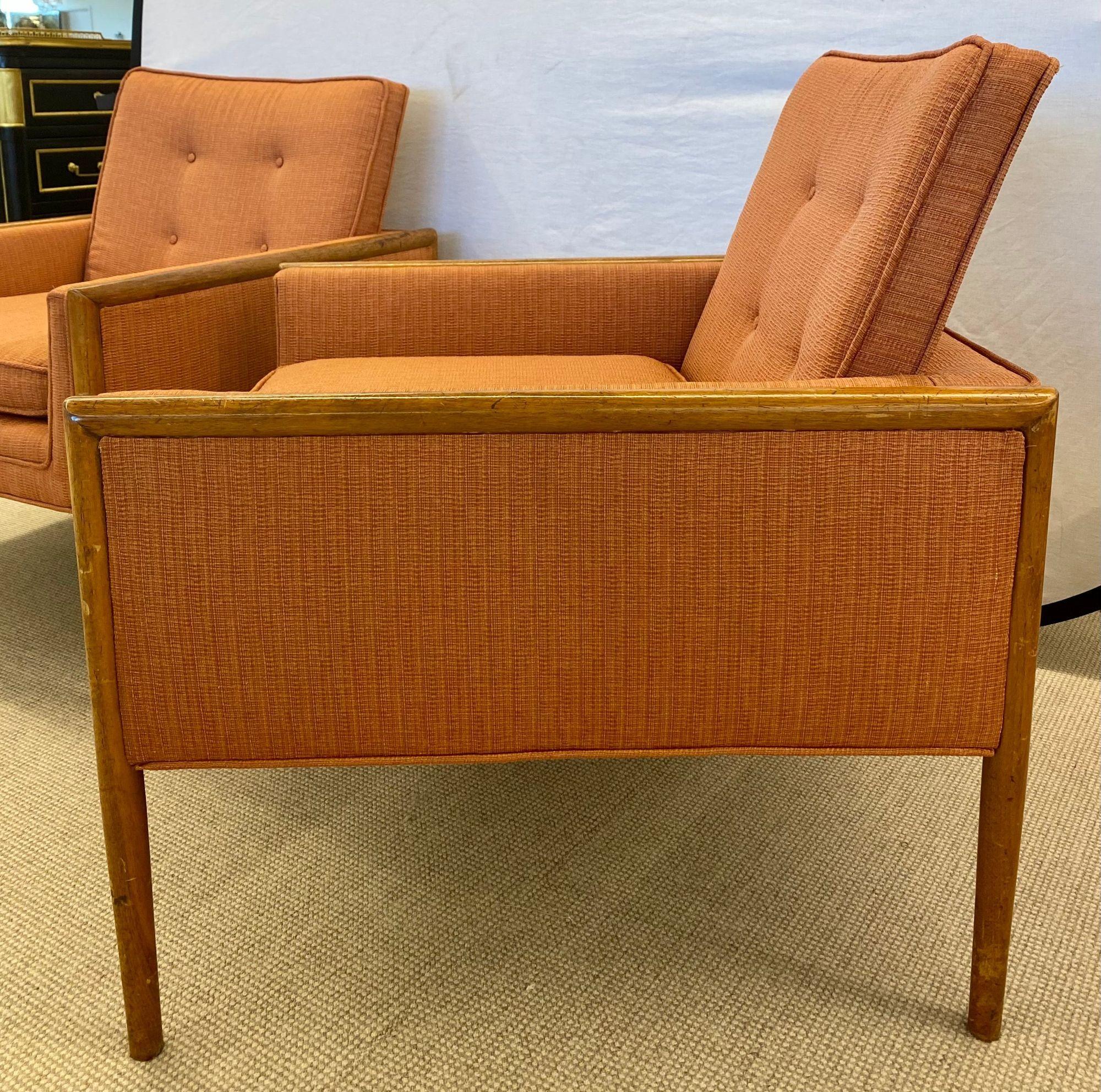 Paar moderne Loungesessel aus der Mitte des Jahrhunderts, amerikanisch, Nussbaum, 1960er Jahre im Angebot 12