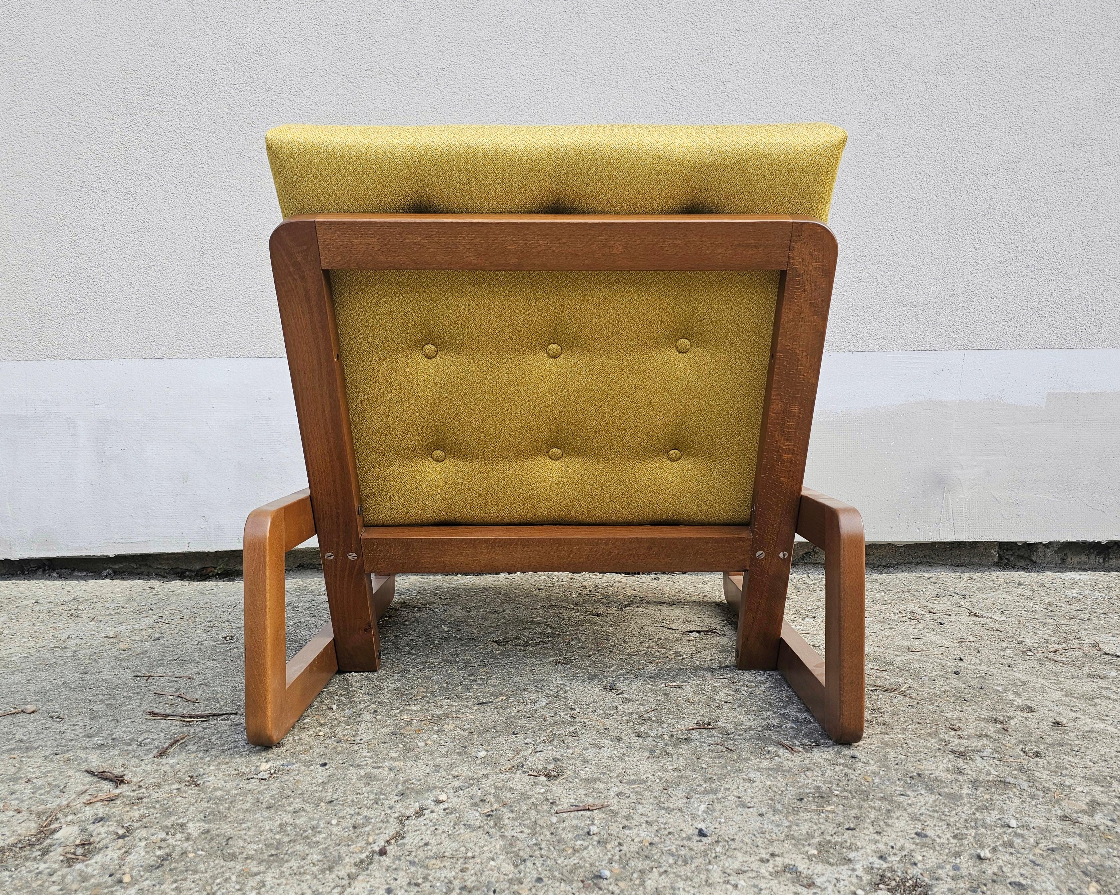 Pair of Mid Century Modern Lounge Chairs by Branko Ursic for Stol Kamnik For Sale 5