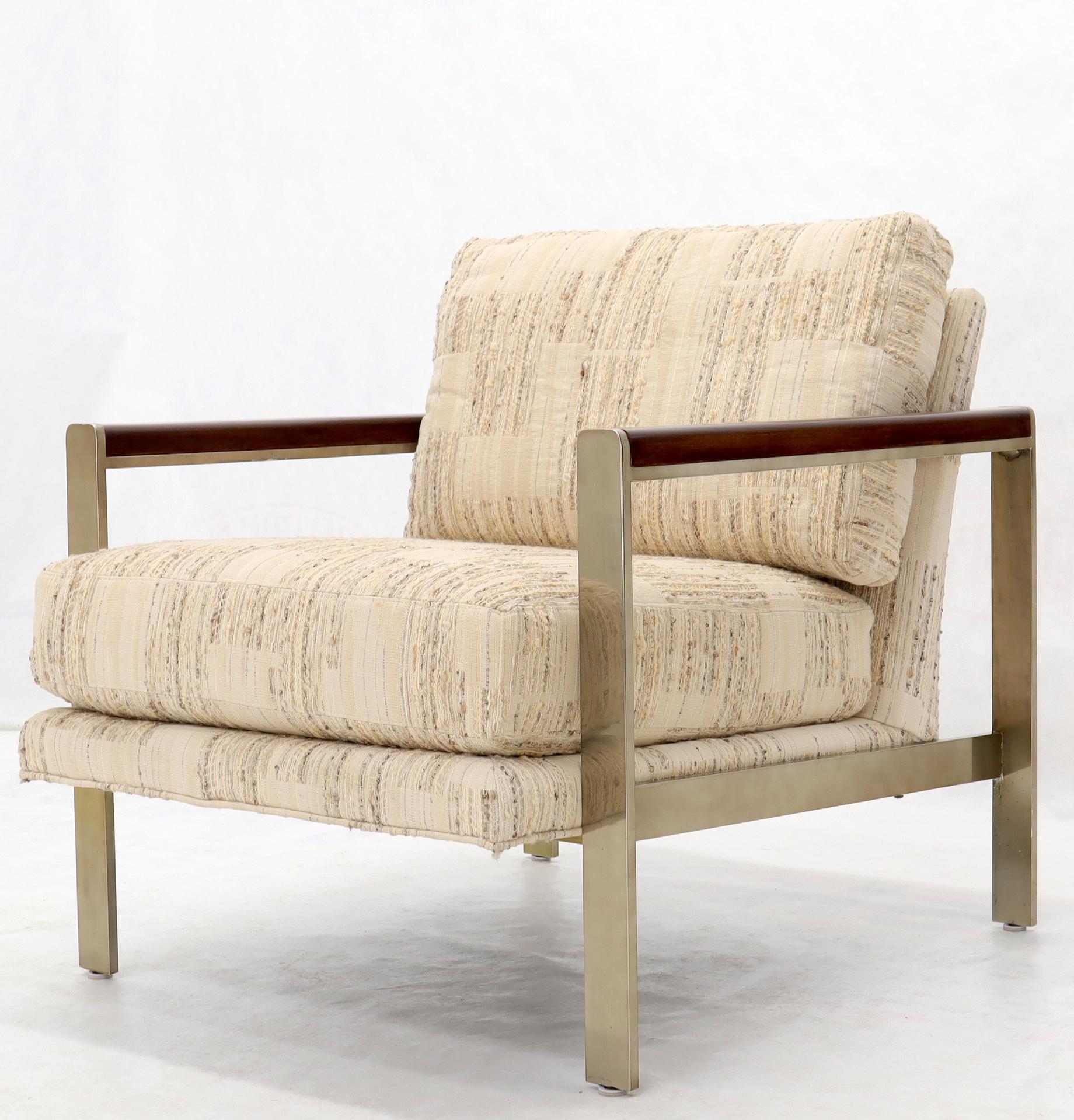 Pair of Mid-Century Modern Lounge Chairs by Drexel 4